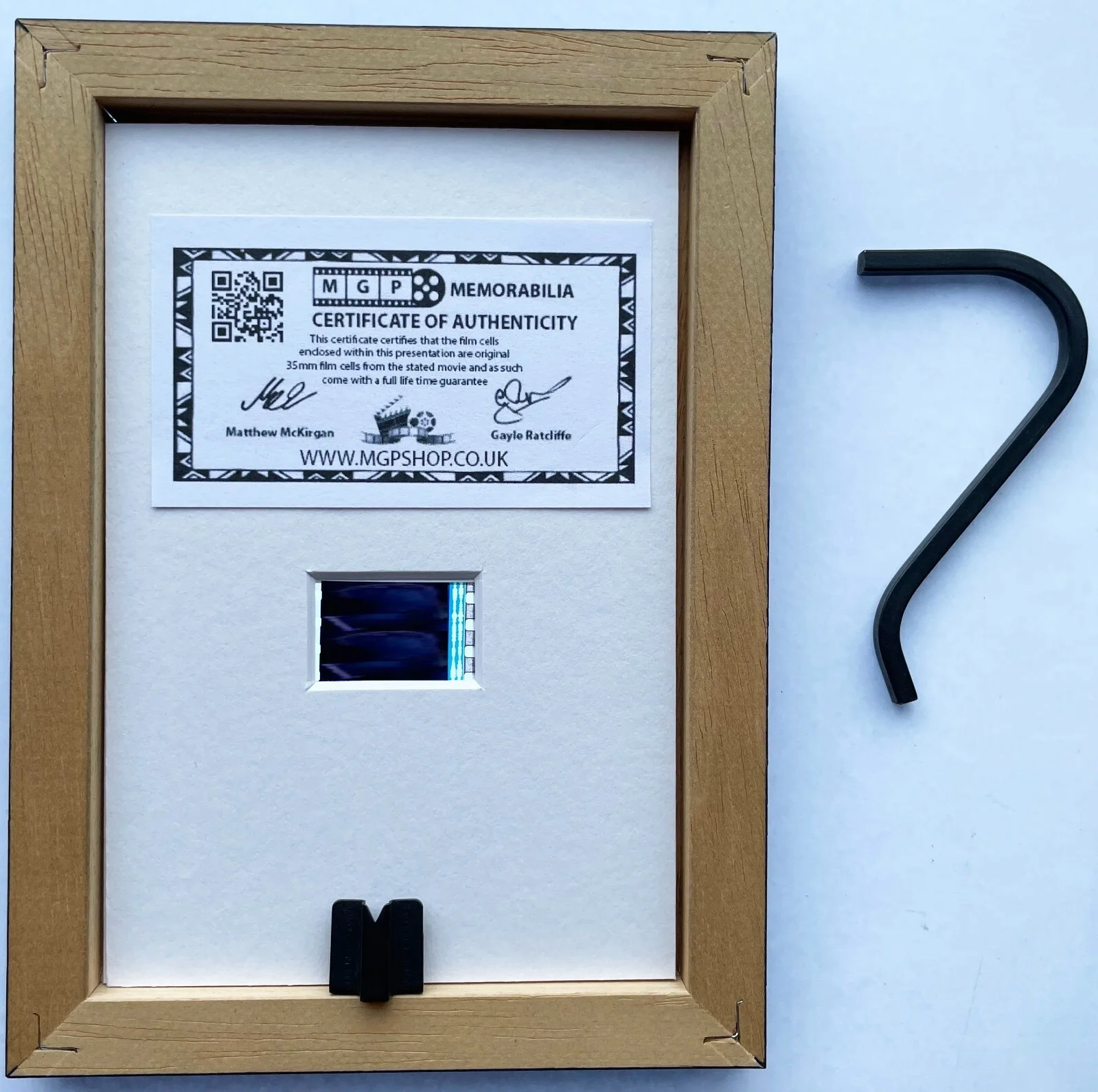 Catch Me If You Can TOM HANKS Original Mini 35mm Film Cells in Quality Wood, изображение 3