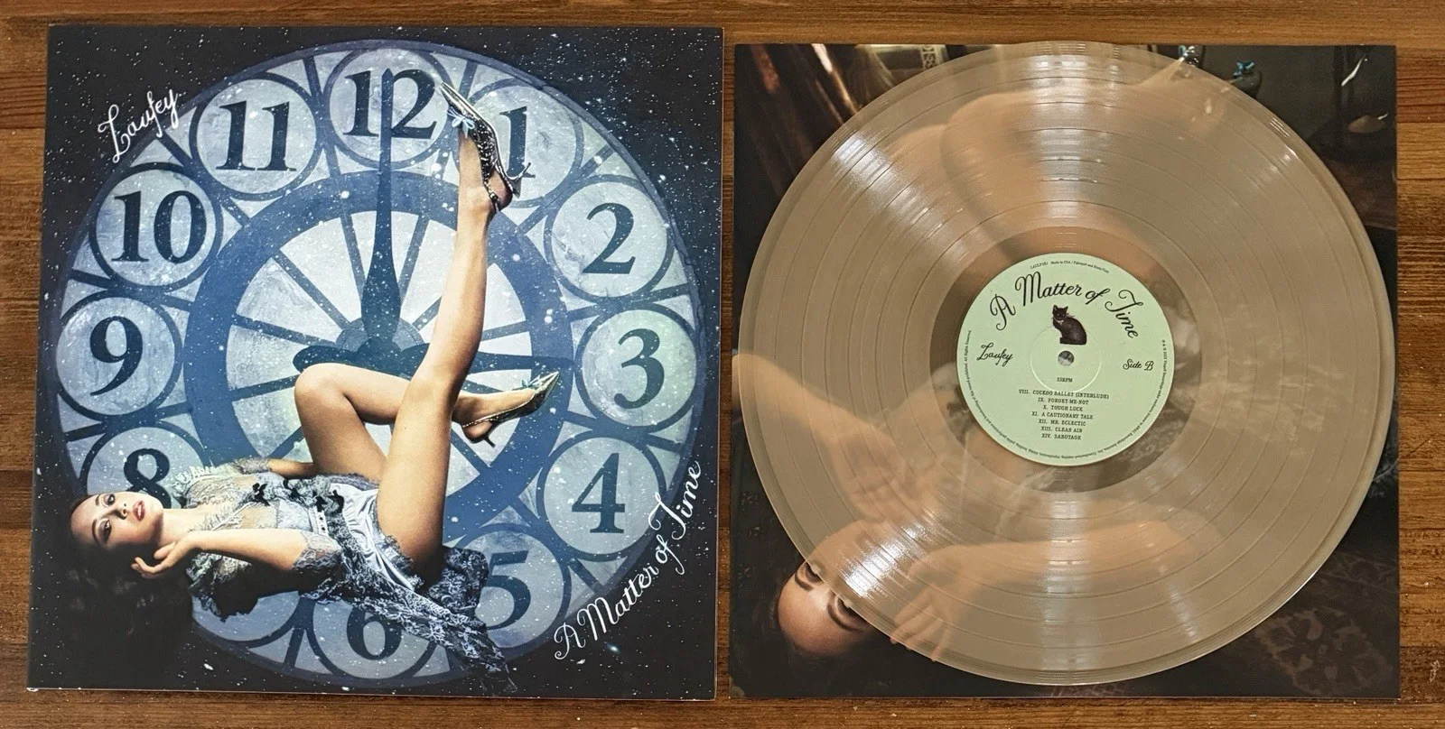 Laufey A Matter Of Time Vinyl LP & Signed Cover Photo Card PSA DNA COA Autograph, изображение 4