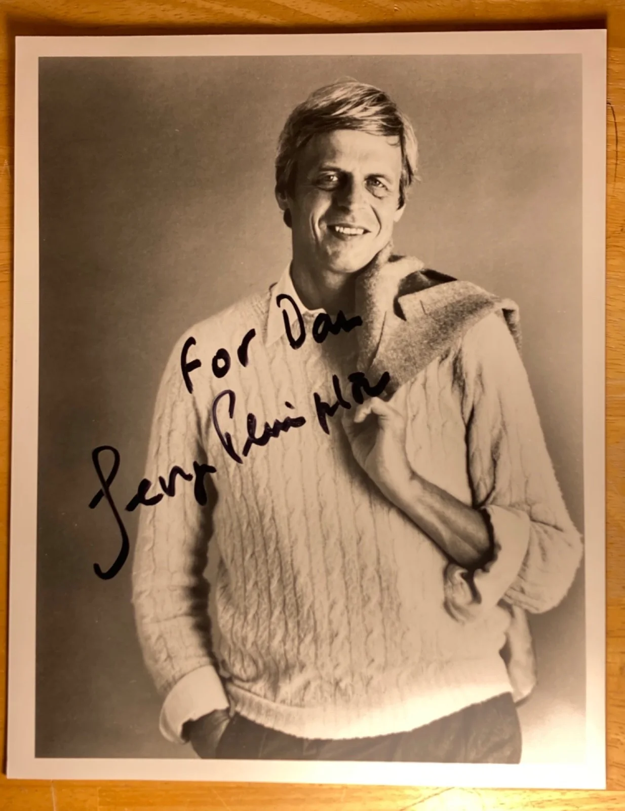 Hand SIGNED George Plimpton 8x10 Vintage Photo Journalist, Author, Paris Review, image 2