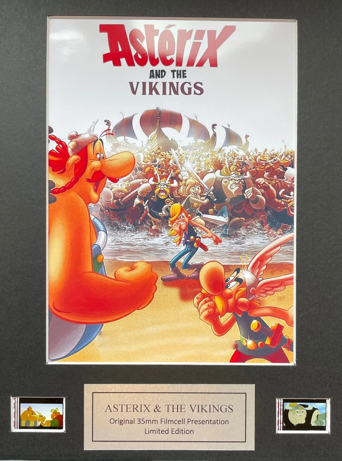 Asterix & The Vikings Original 35mm Film Cells set in Quality Wood Frame + COA, изображение 2