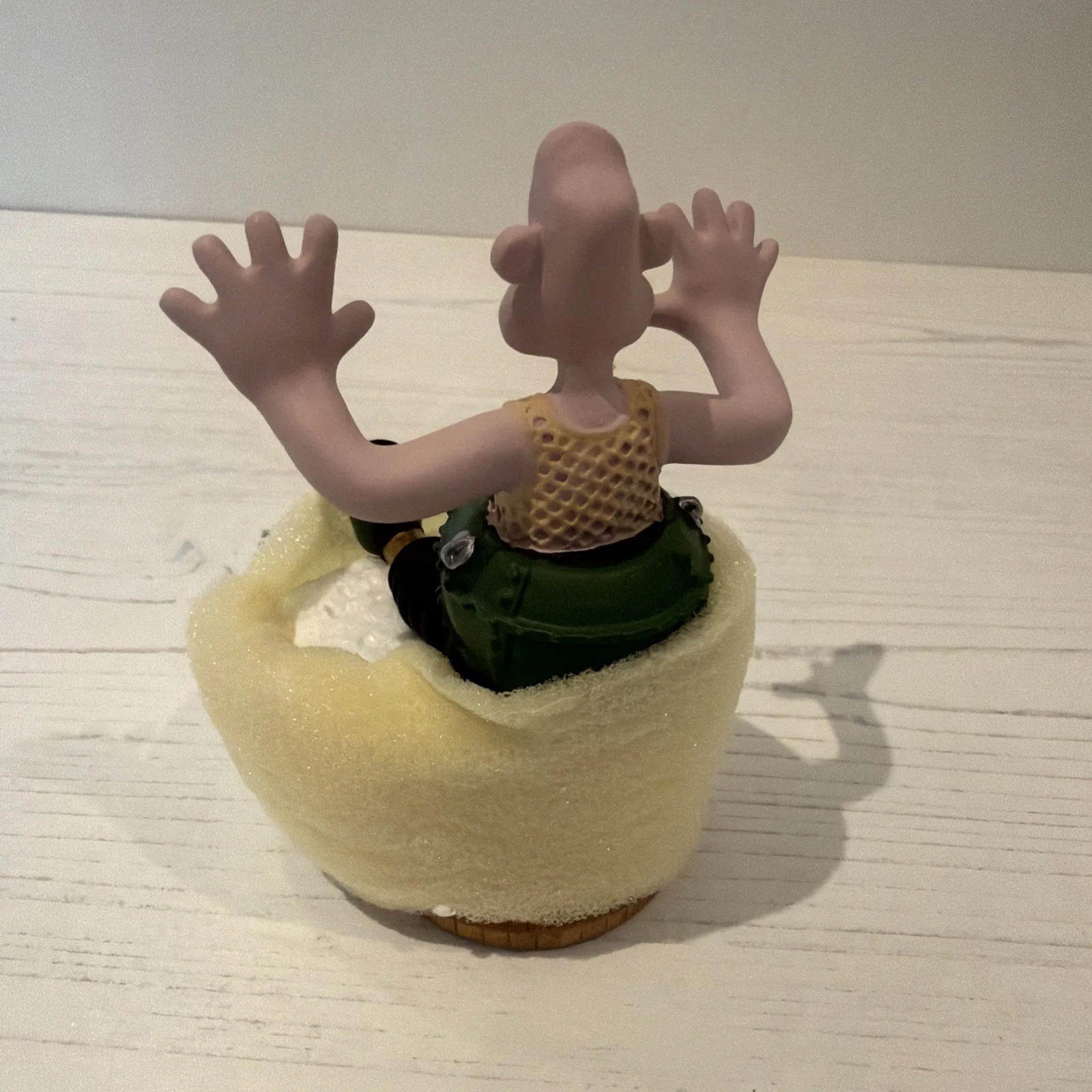 Aardman Wallace and Gromit - The Wrong Trousers Wallace figure, image 2
