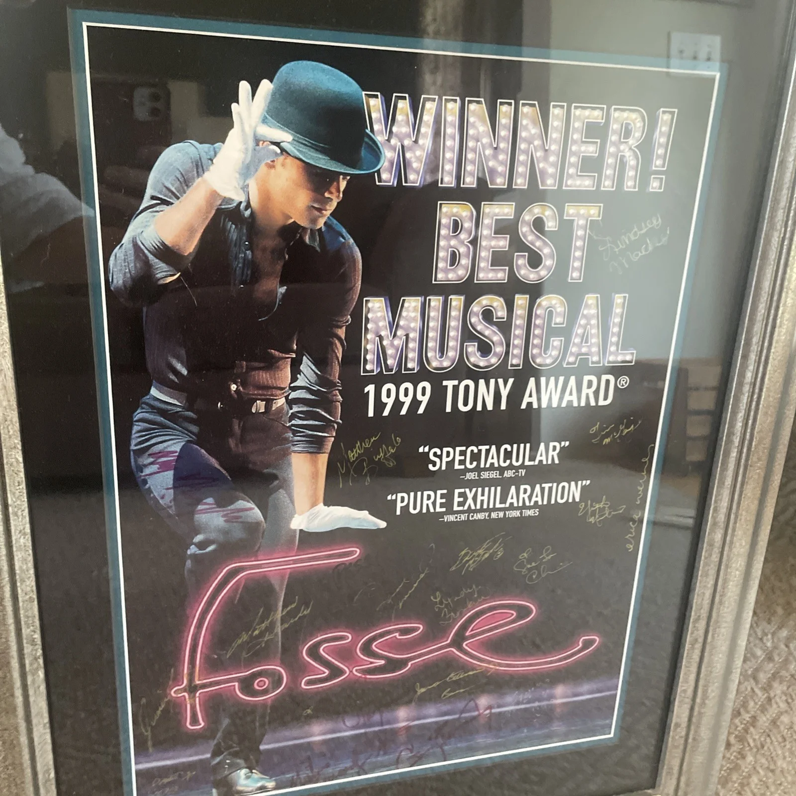 1999 FOSSE Broadway Signed Poster Professionally Framed And Matted 28.5”x22”, изображение 2