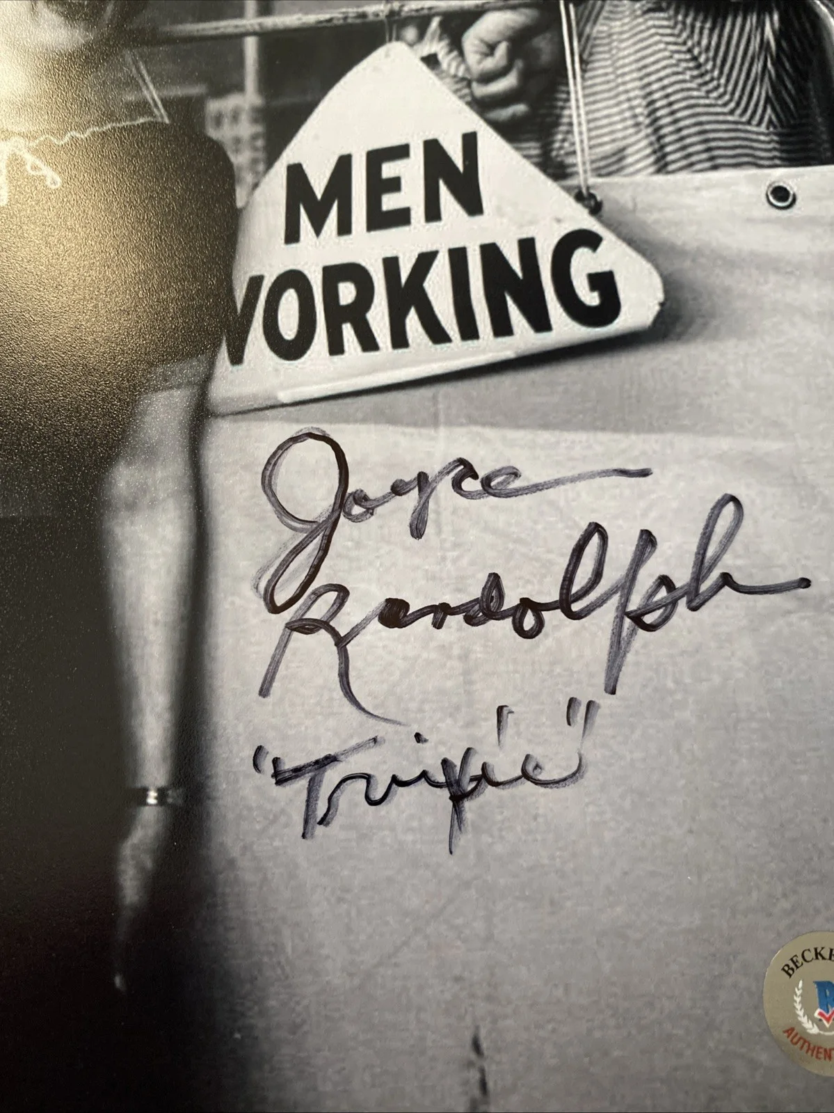 Joyce Randolph Honeymooners Trixie Signed Autographed 8x10 Photo Beckett BAS, изображение 2