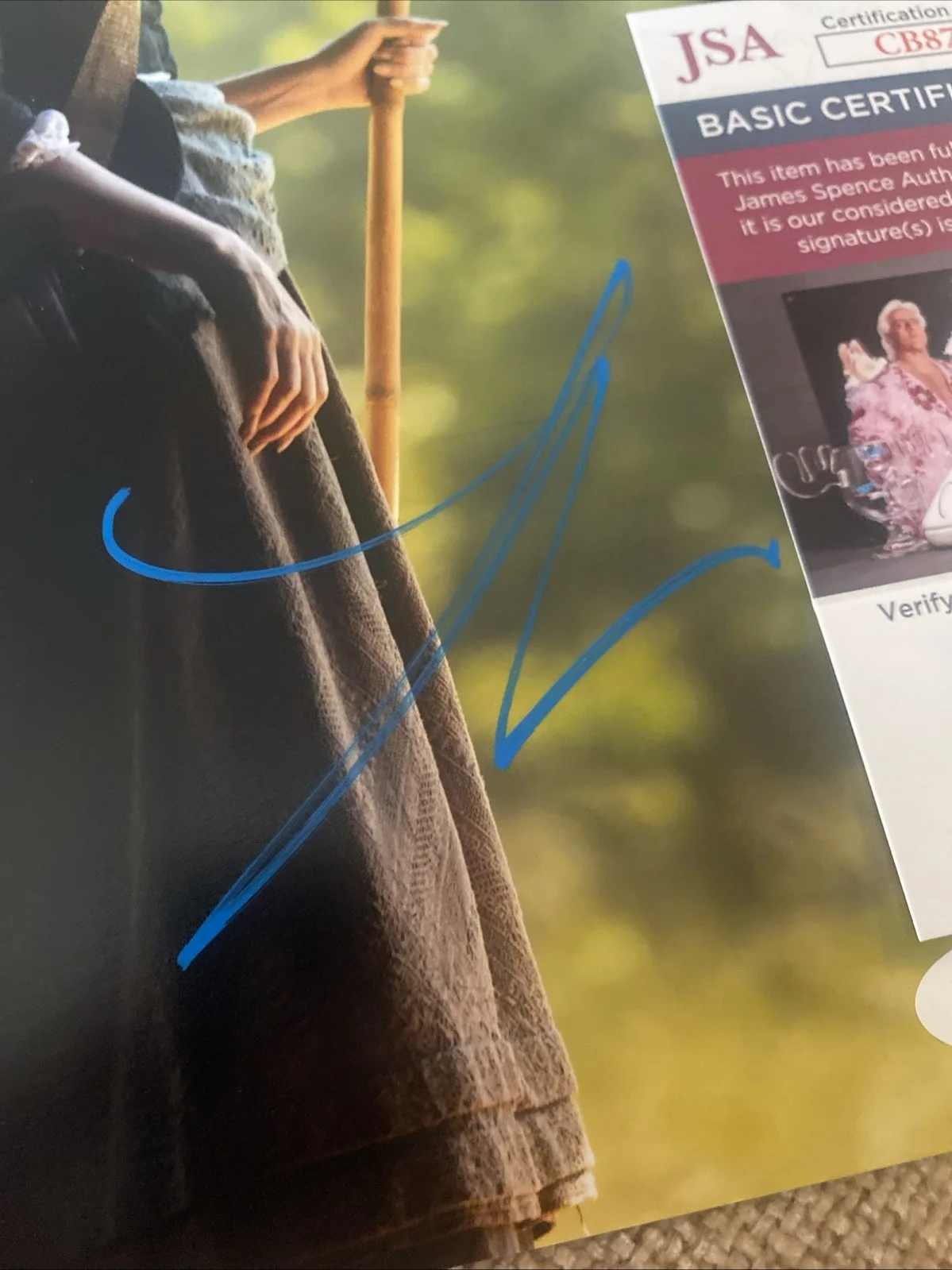 Kathryn Hahn (Agatha All Along) Signed 8x10 Photo JSA COA, изображение 2