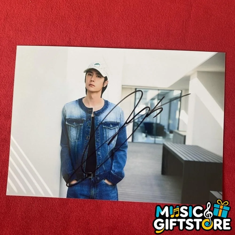 WANG YIBO YI BO PHOTO CARD PICTURE SIGNED AUTOGRAPHED COLLECTION 4*6 2025H #MUGS, изображение 3