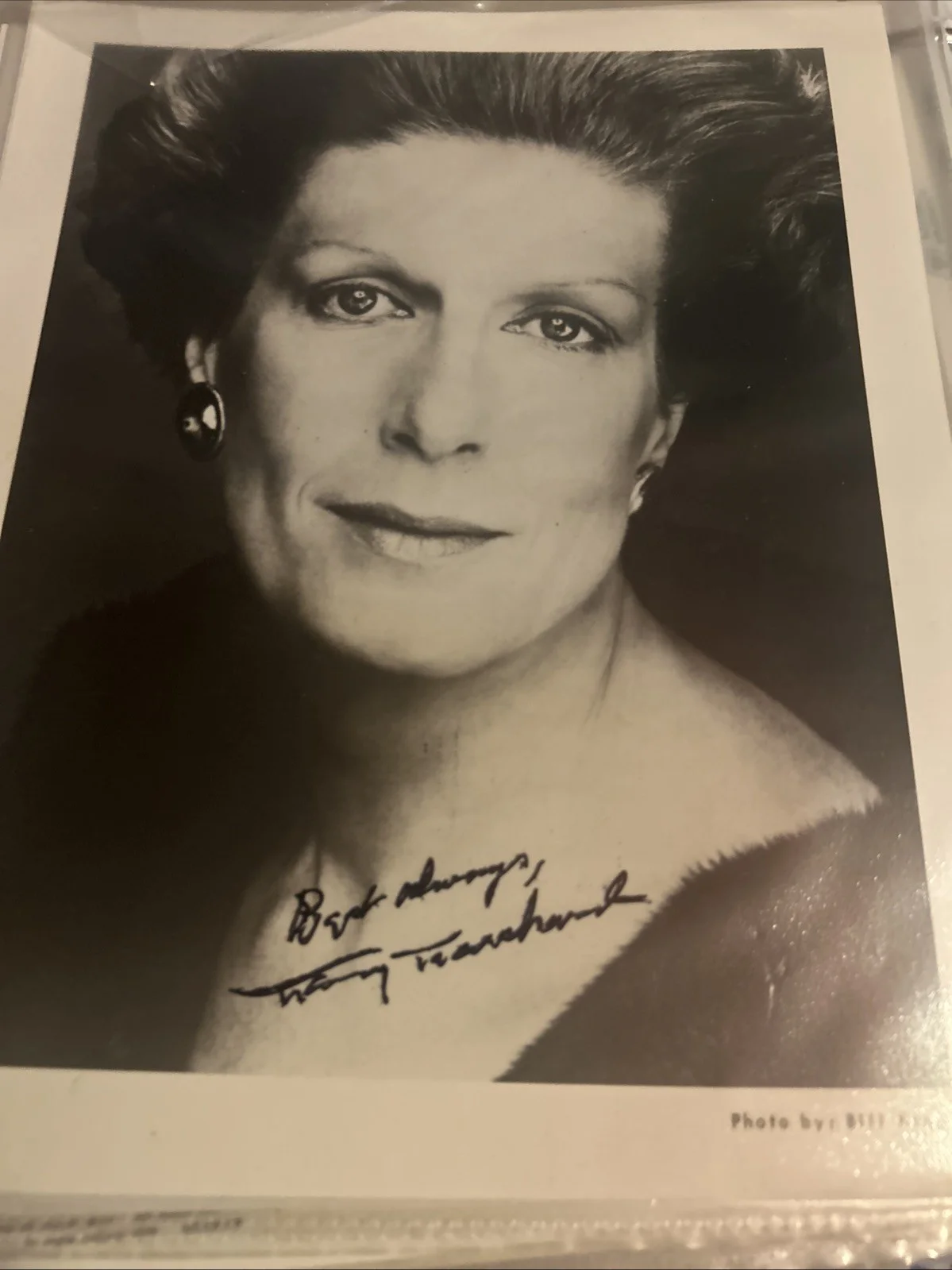 Nancy Marchand — Nancy Marchand Autographed 810 Black-And-White Photo Authentic, image 2