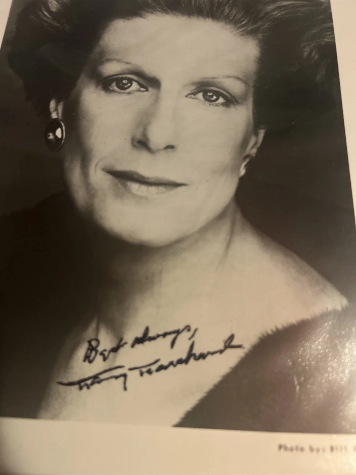 Nancy Marchand — Nancy Marchand Autographed 810 Black-And-White Photo Authentic, image 3