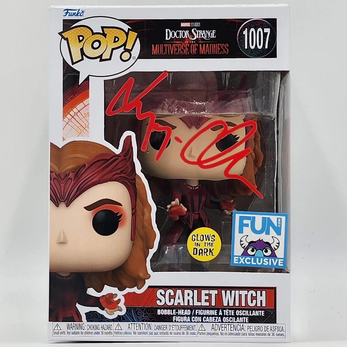 Elizabeth Olsen — Elizabeth Olsen Signed Glow-In-The-Dark Funko (1007) w/ Beckett