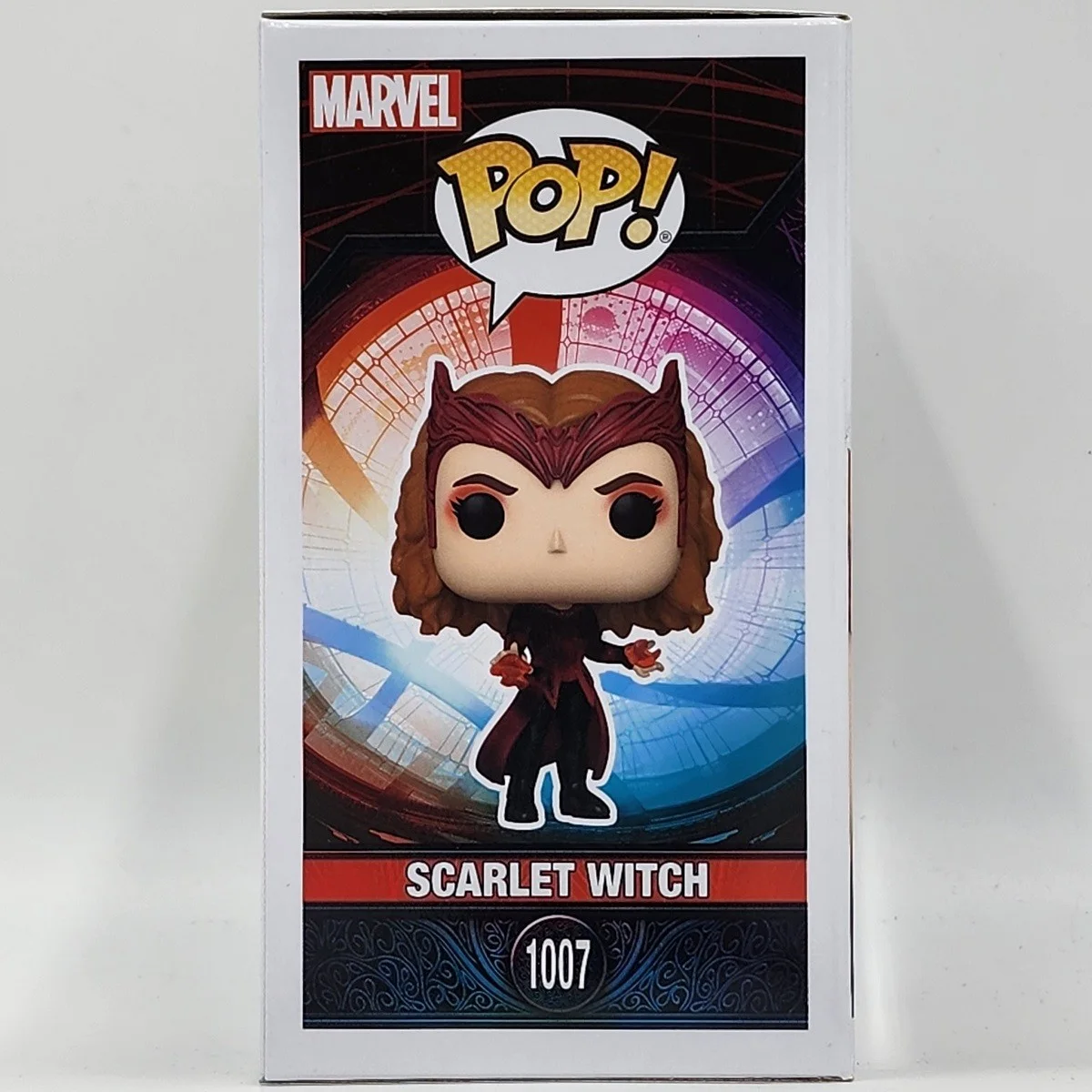 Elizabeth Olsen — Elizabeth Olsen Signed Glow-In-The-Dark Funko (1007) w/ "Scarlet Witch", изображение 5