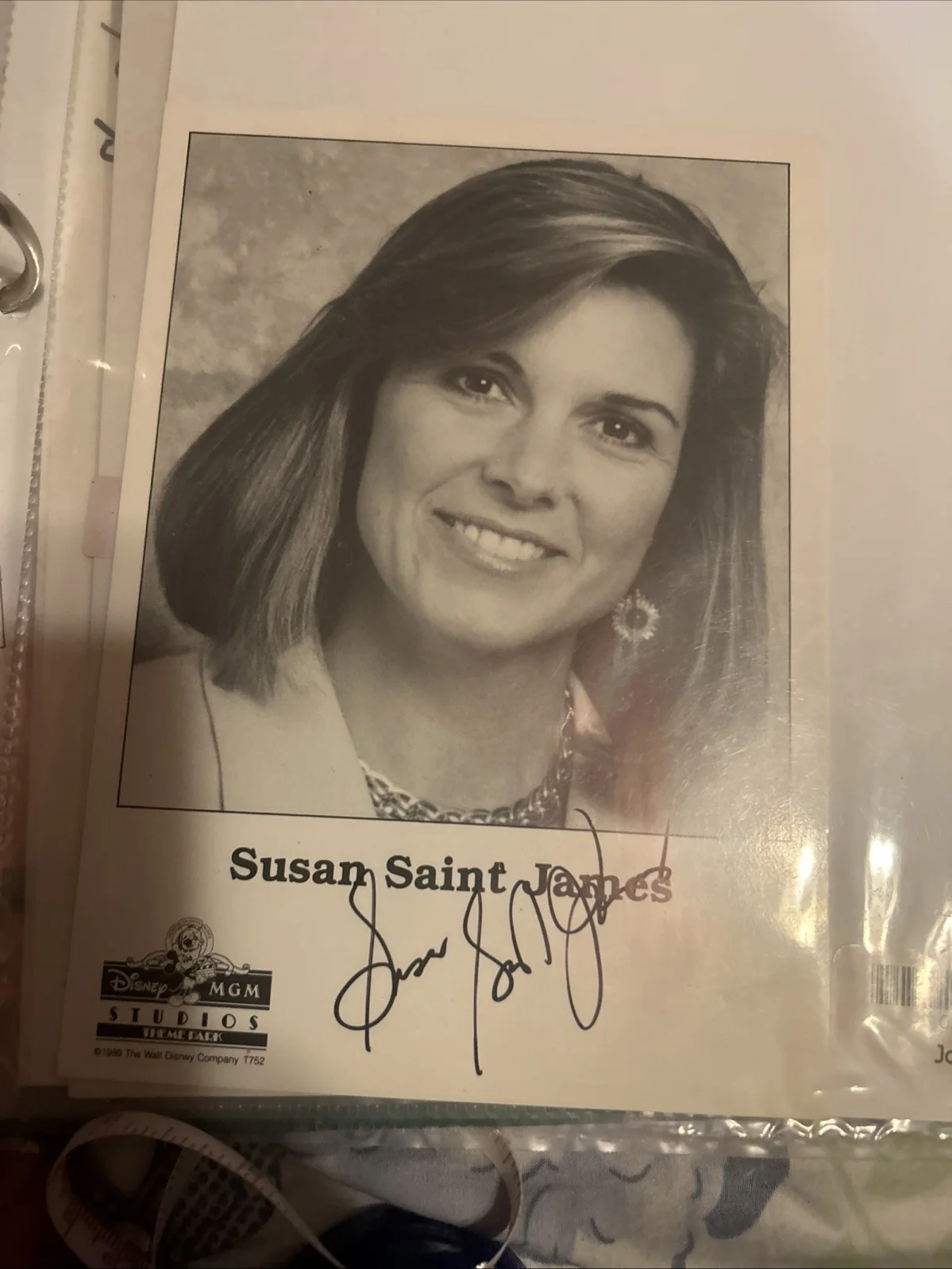 Susan St. James — Susan Saint James 5 X7 Autographed Black-And-White Photo, изображение 2