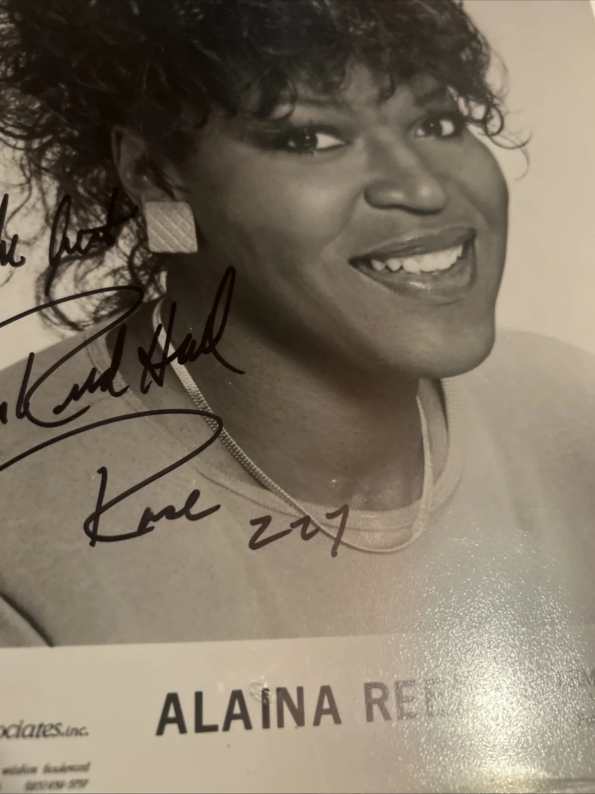 Alaina Reed — Alaina Reed Autographed 8 X 10 Black-And-White Photo Authentic, изображение 3