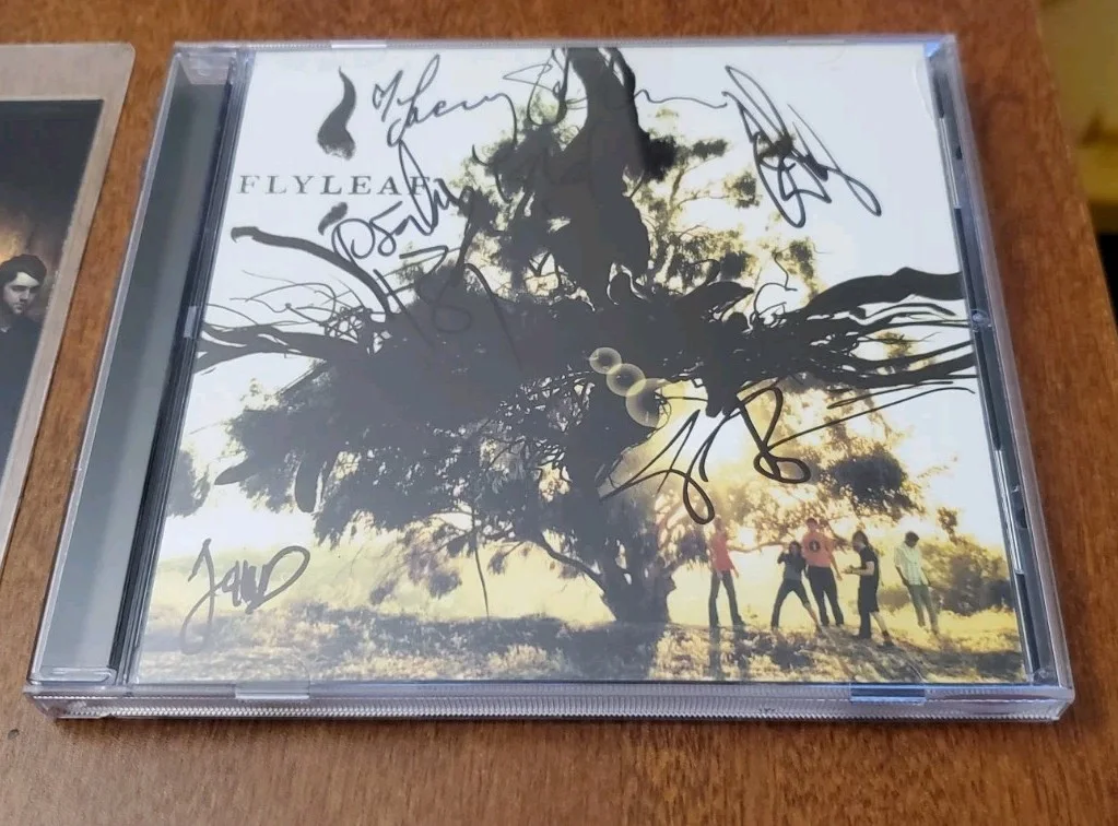 Flyleaf Original Autographed 6 Track Ep (2007) Signed in Person by Whole Band!!!, изображение 2