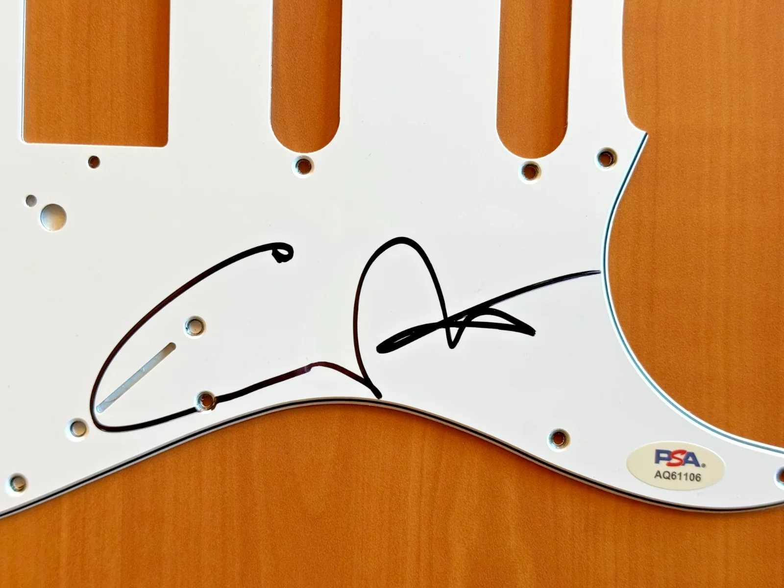Carlos Santana Signed Autographed Pick Guard Pickguard PSA/DNA COA Rock HOF, изображение 2