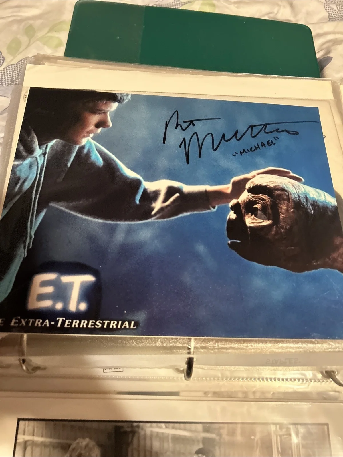 Robert Mac naughton — Robert MacNeughton Autographed 8 X 10 Color Photo ET Authentic, image 2