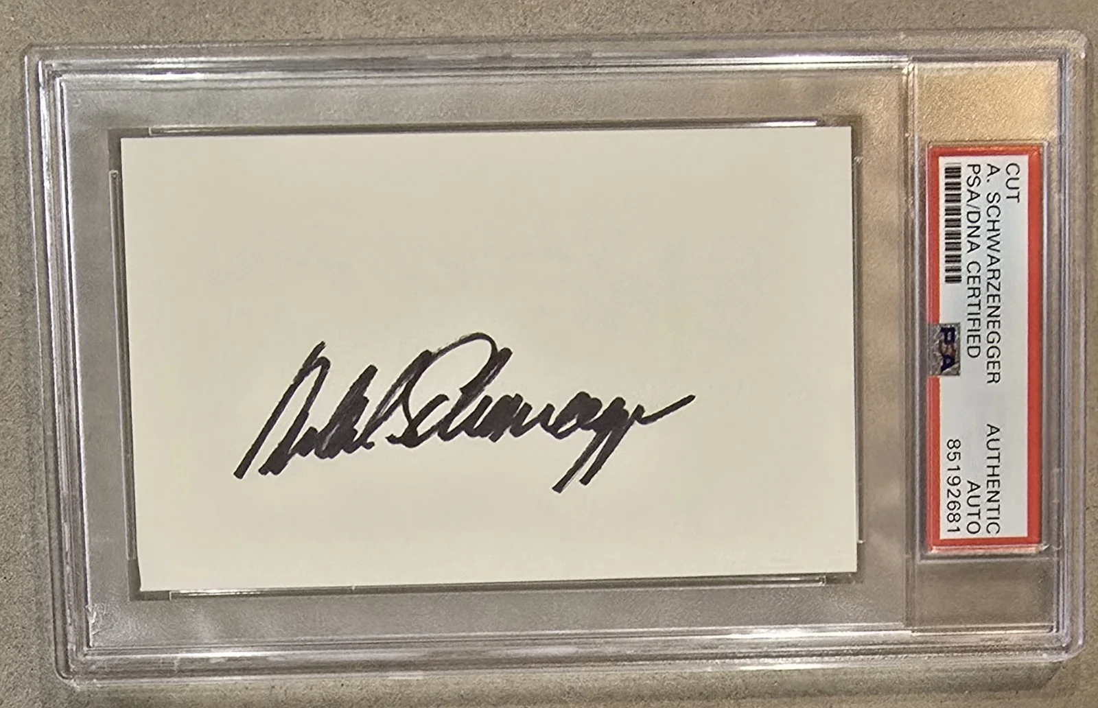 Arnold Schwarzenegger — ARNOLD SCHWARZENEGGER Cut Auto PSA/DNA Autograph PSA Authentic Terminator Actor, image 2