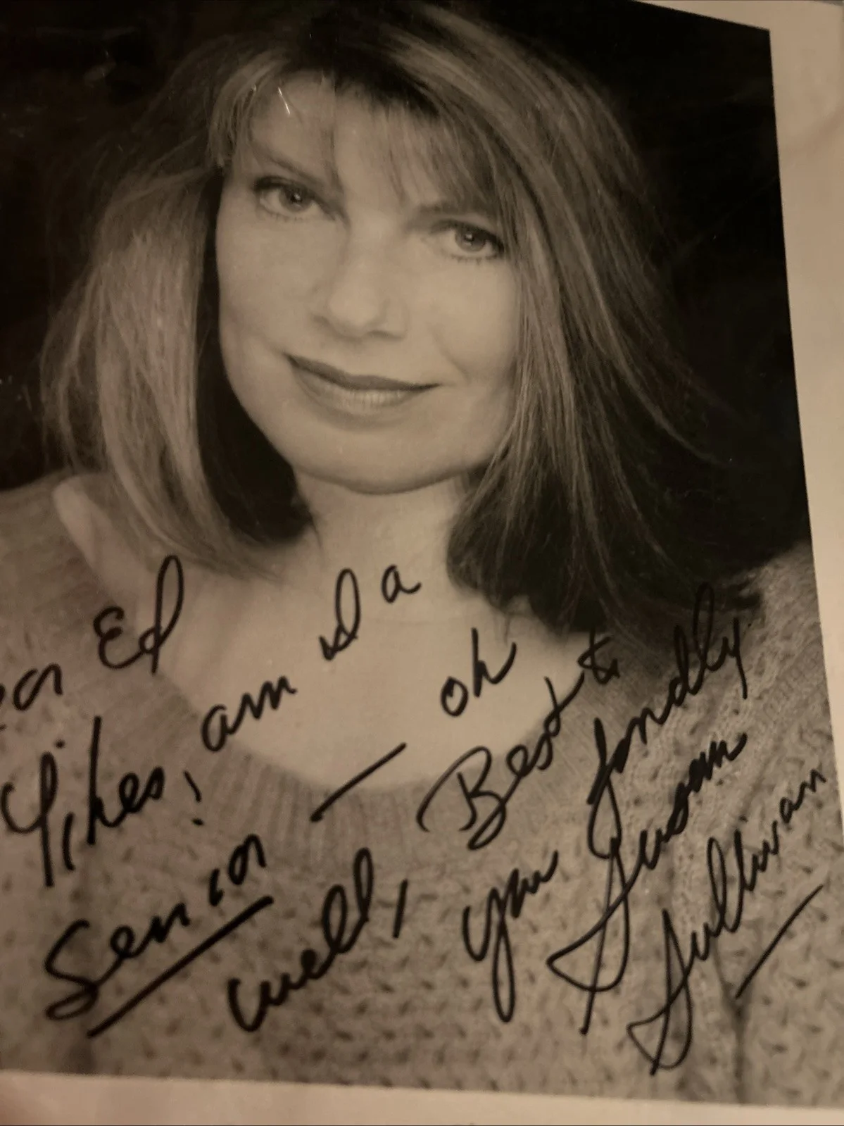 Suzanne Sullivan — Suzanne Sullivan Autographed 8 X 10 Black-And-White Photo Original, изображение 3