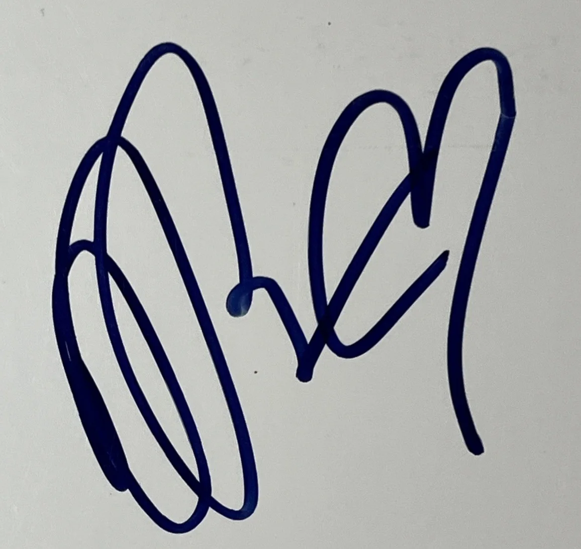 Drew Barrymore — Drew Barrymore Signed Never Been Kissed 1999 Movie Press Kit Folder PAAS COA, image 2