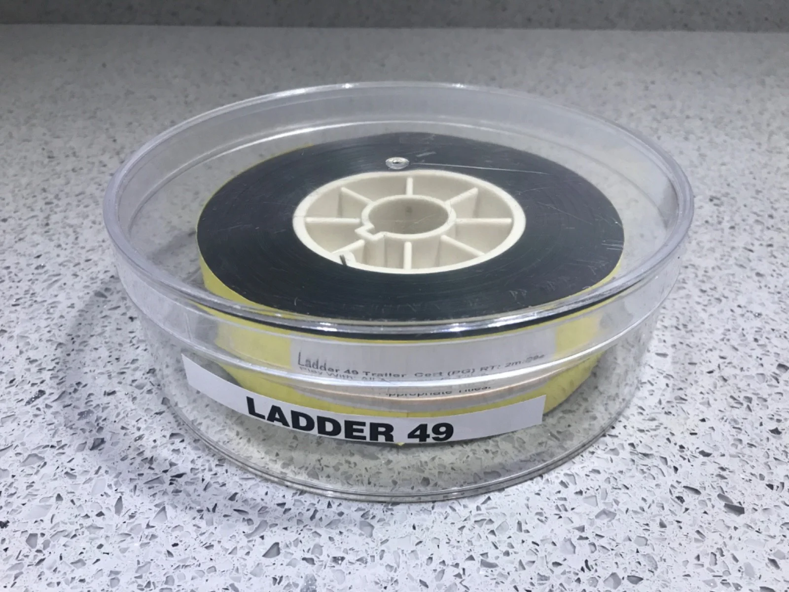 35mm Movie Trailer Film Cell Cinema Reel - LADDER 49 (2004) - John Travolta, изображение 3
