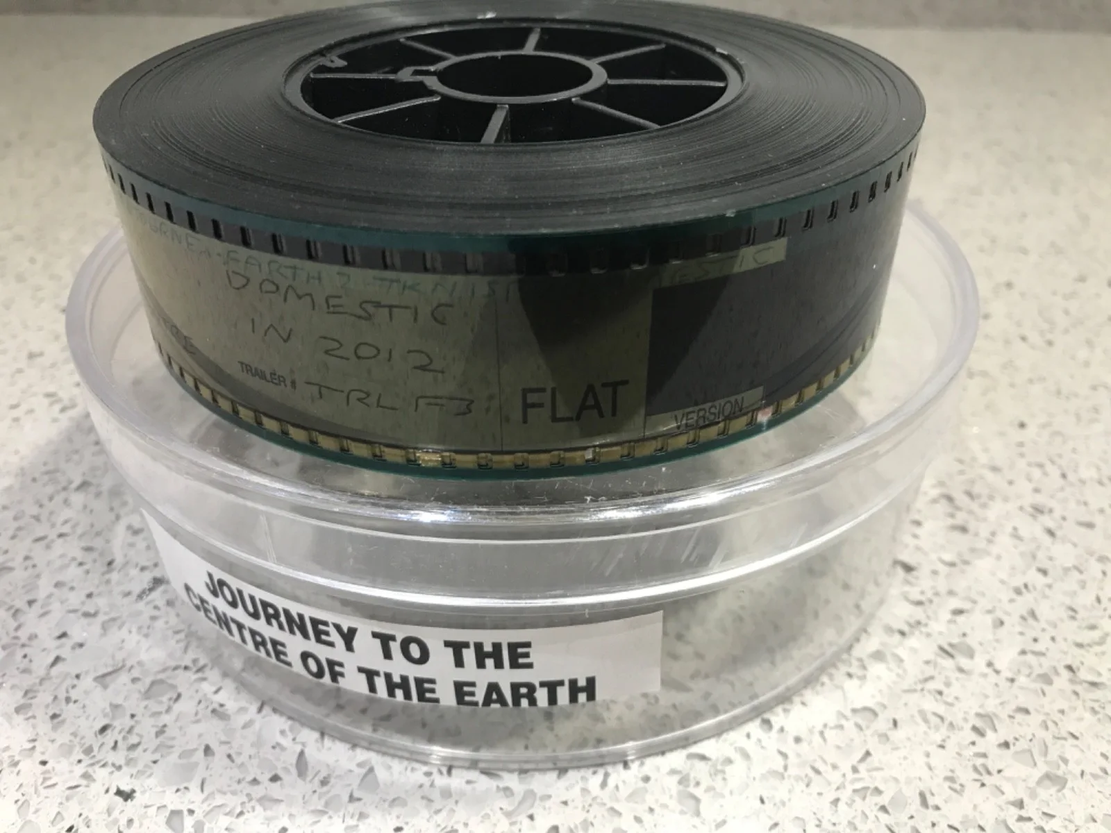 35mm Movie Trailer Film Cell Cinema Reel JOURNEY TO CENTRE OF THE EARTH 2 (2012), изображение 3