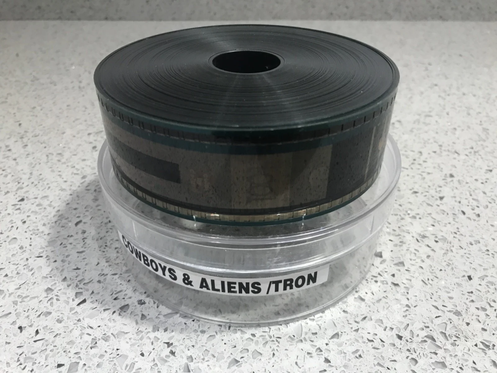 35mm Movie Trailer Film Cell Cinema Reel - COWBOYS & ALIENS with TRON (2011), изображение 2