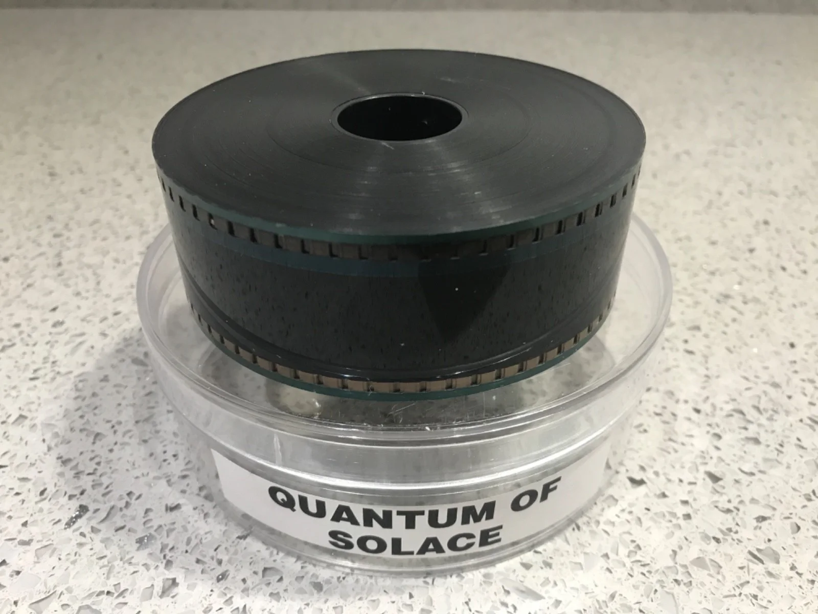 35mm Movie Trailer Film Cell Cinema Reel - JAMES BOND : QUANTUM OF SOLACE (2008), изображение 2