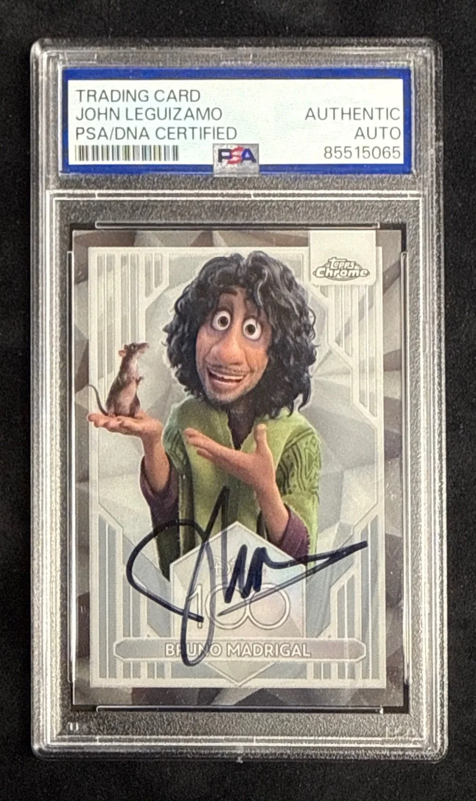 John Leguizamo — John Leguizamo Signed 2023 Topps Chrome Disney Encanto Card #50 PSA 85515065, изображение 2