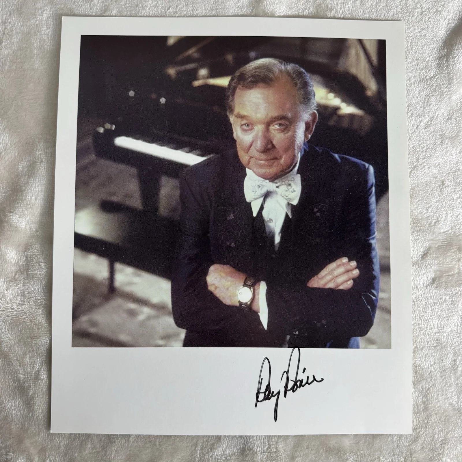Ray Price Country Legend Autographed Photo 8 X 10 W/Original Concert Tickets, изображение 2