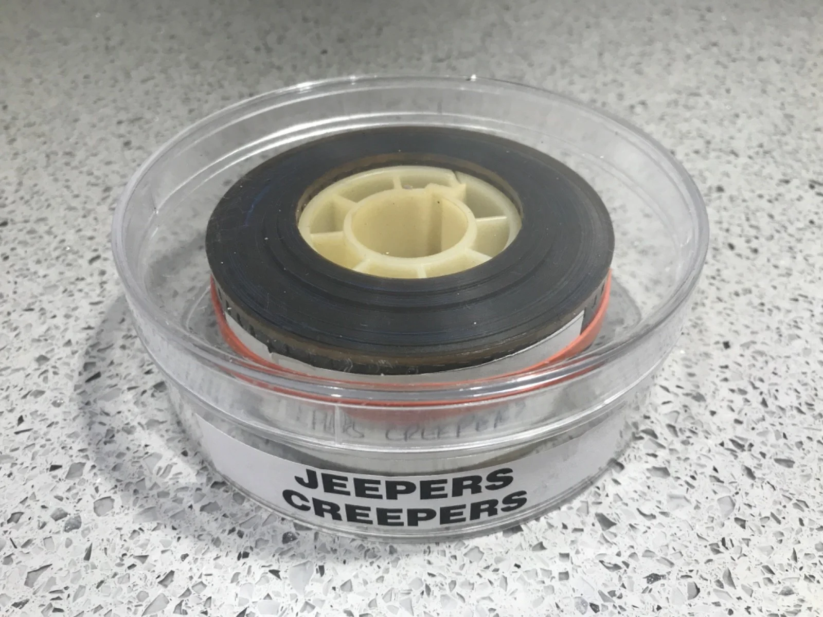 35mm Movie Trailer Film Cell Cinema Reel - JEEPERS CREEPERS (2001) Gina Philips, изображение 3