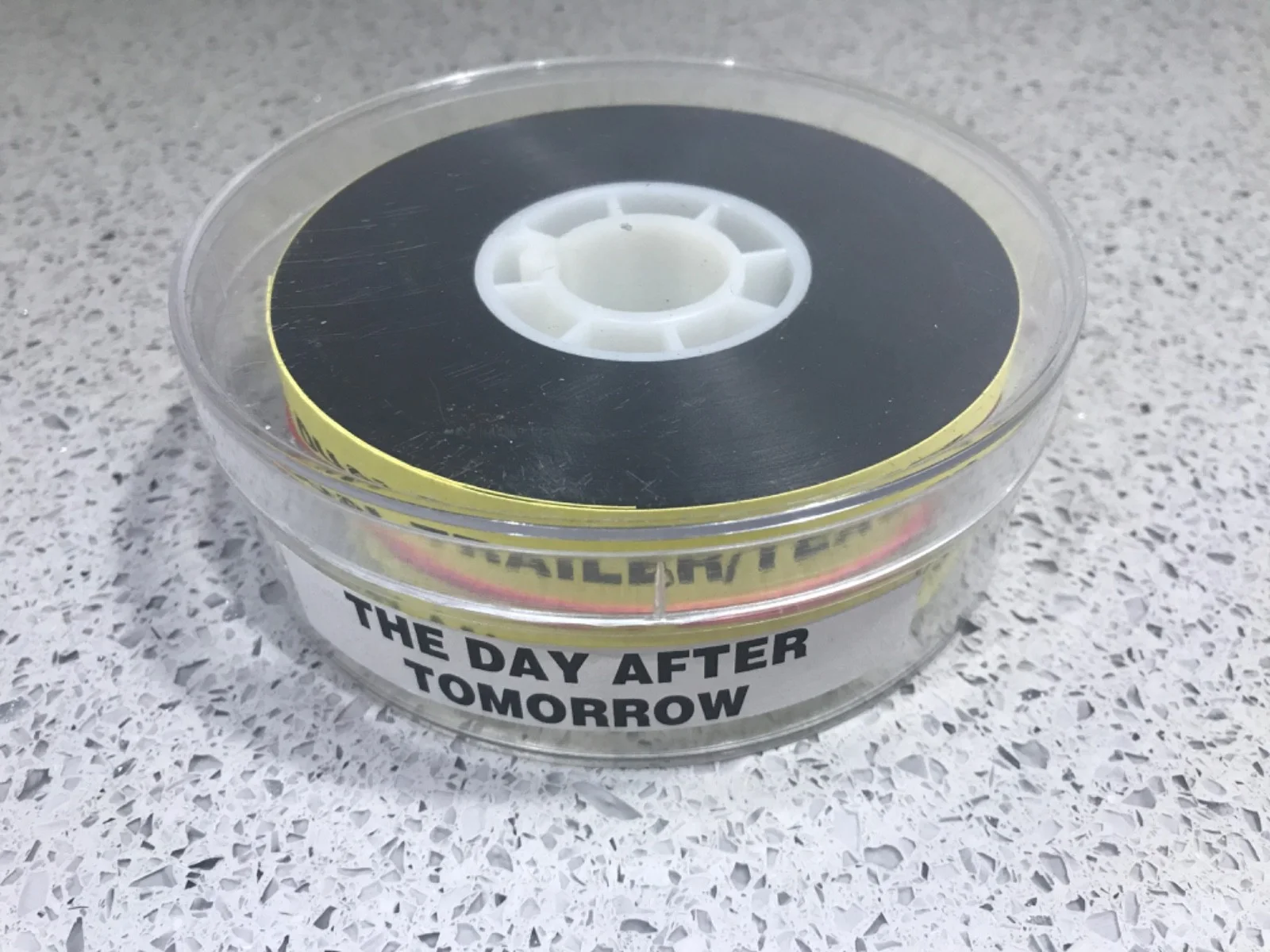 35mm Movie Trailer Film Cell Cinema Reel - THE DAY AFTER TOMORROW v3 (2004), изображение 3