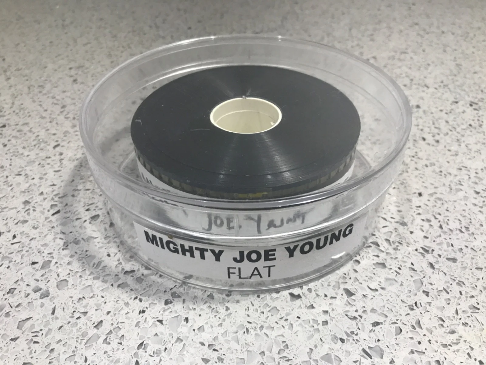 35mm Movie Trailer Film Cell Cinema Reel - MIGHTY JOE YOUNG (1998) - Bill Paxton, изображение 3