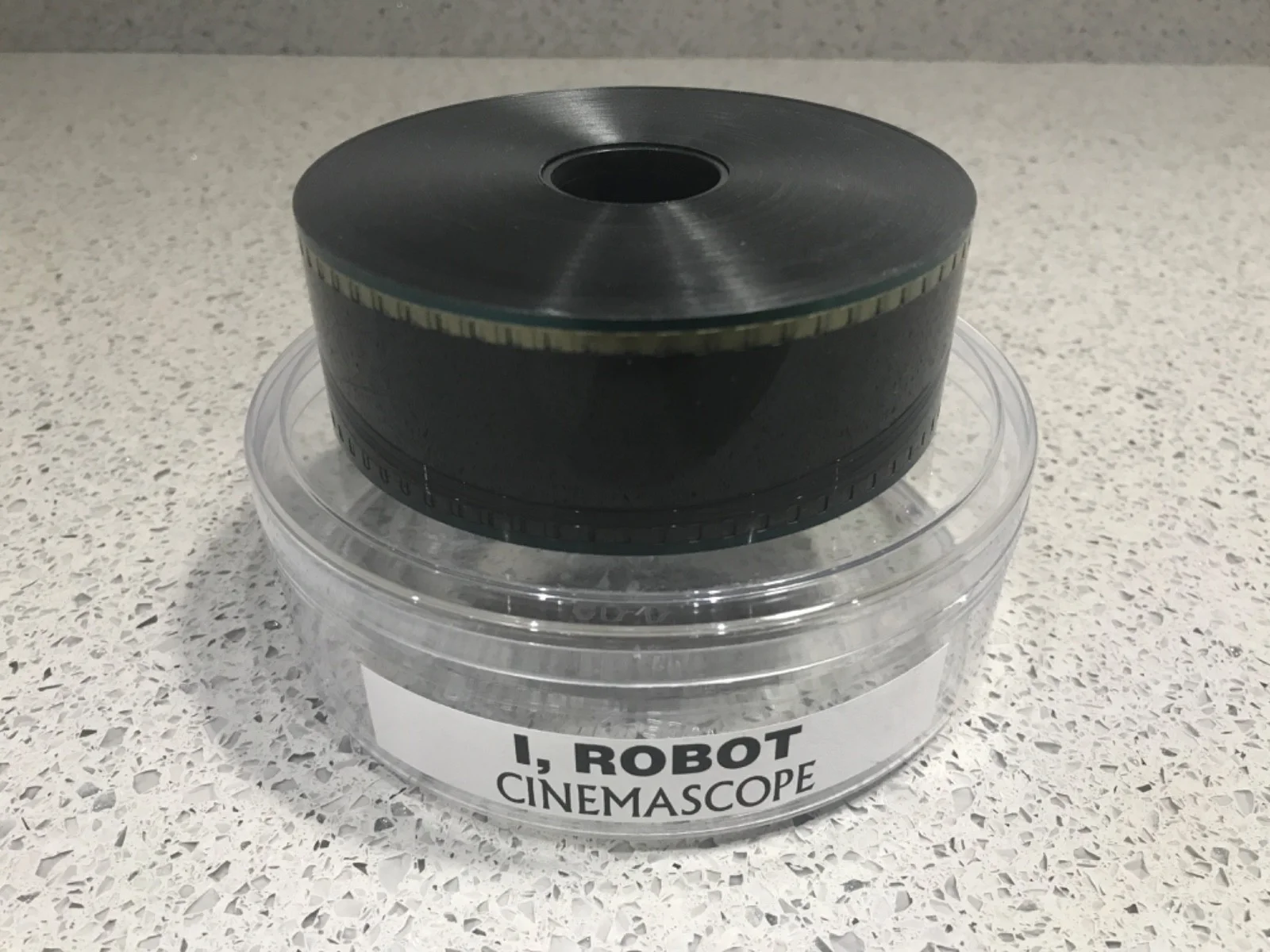 35mm Movie Trailer Film Cell Cinema Reel - I, ROBOT Scope (2004) - Will Smith, изображение 2