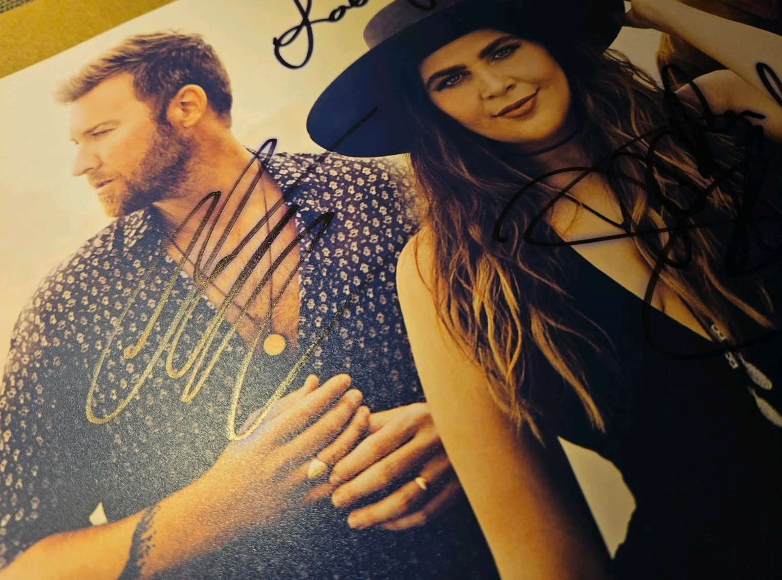 ORIGINAL LADY A ANTEBELLUM AUTOGRAPHS 12x8" INCHES W/ COA 🤠, изображение 4