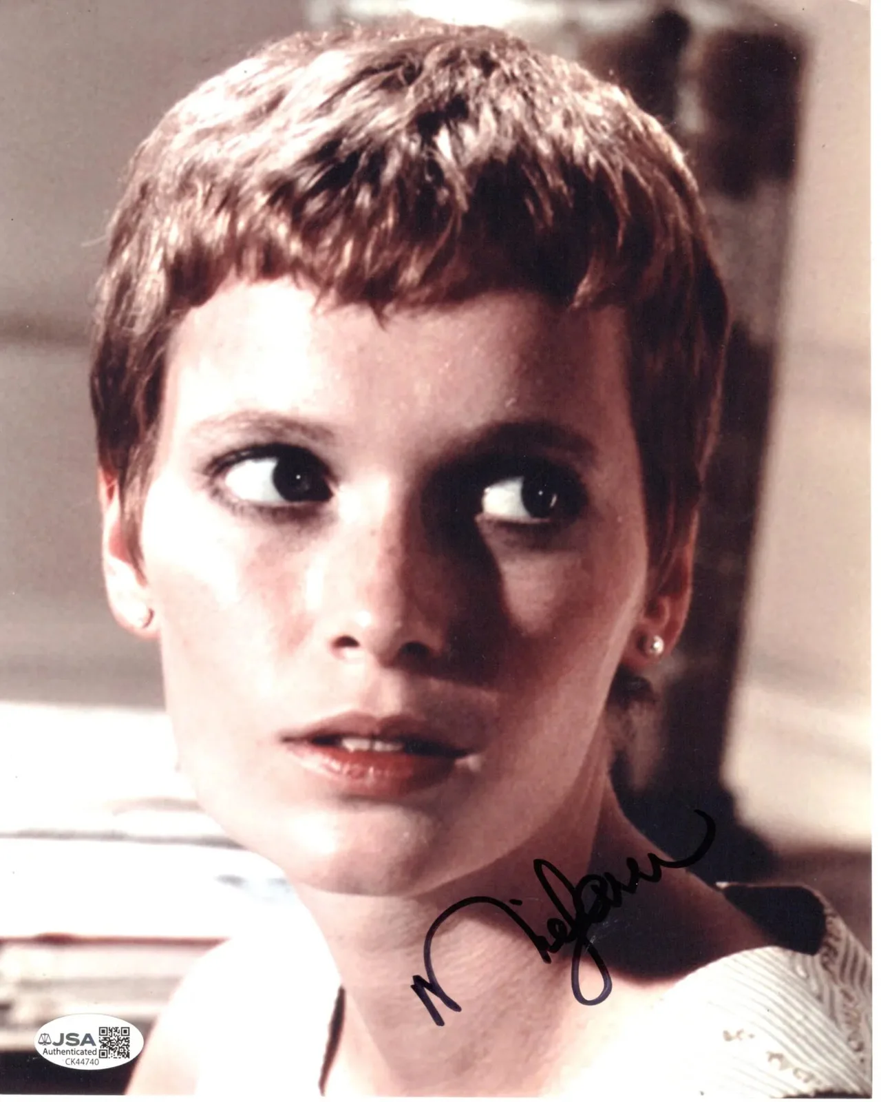 Mia Farrow — Mia Farrow signed 8x10 Photo Rosemary's Baby JSA Authentication