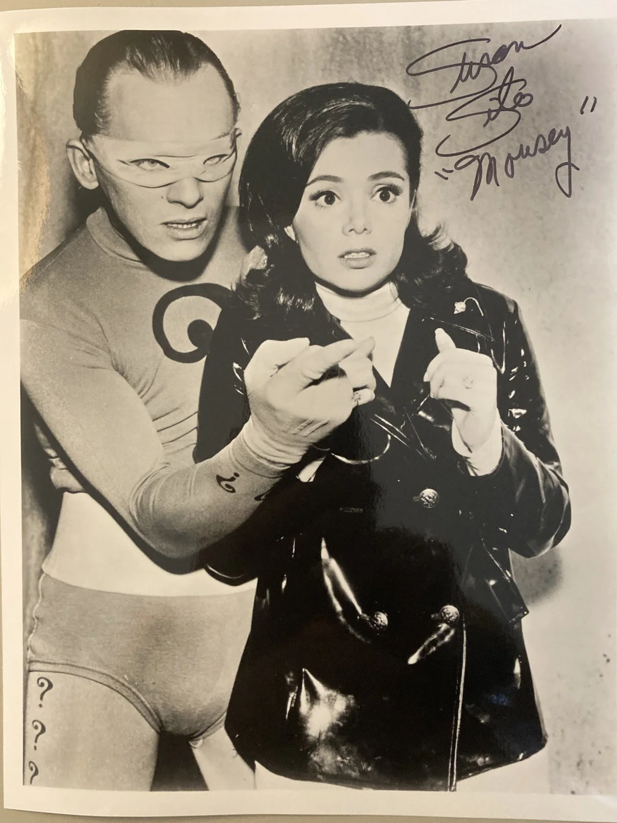Susan Silo 1947-Batman added Mousey Signed 8x10 Glossy with Riddler With/COA /@@, изображение 2