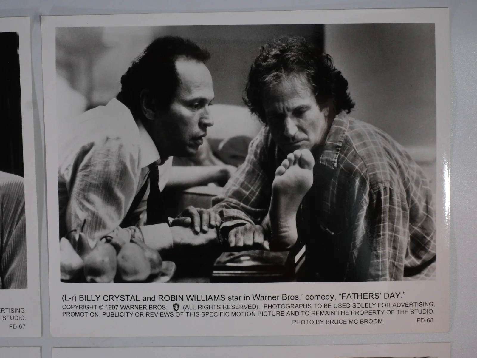 Vintage Film Lobby Cards - Fathers Day 1997 Robin Williams, image 2