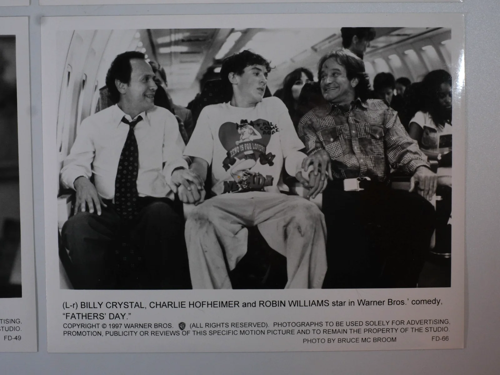 Vintage Film Lobby Cards - Fathers Day 1997 Robin Williams, image 3