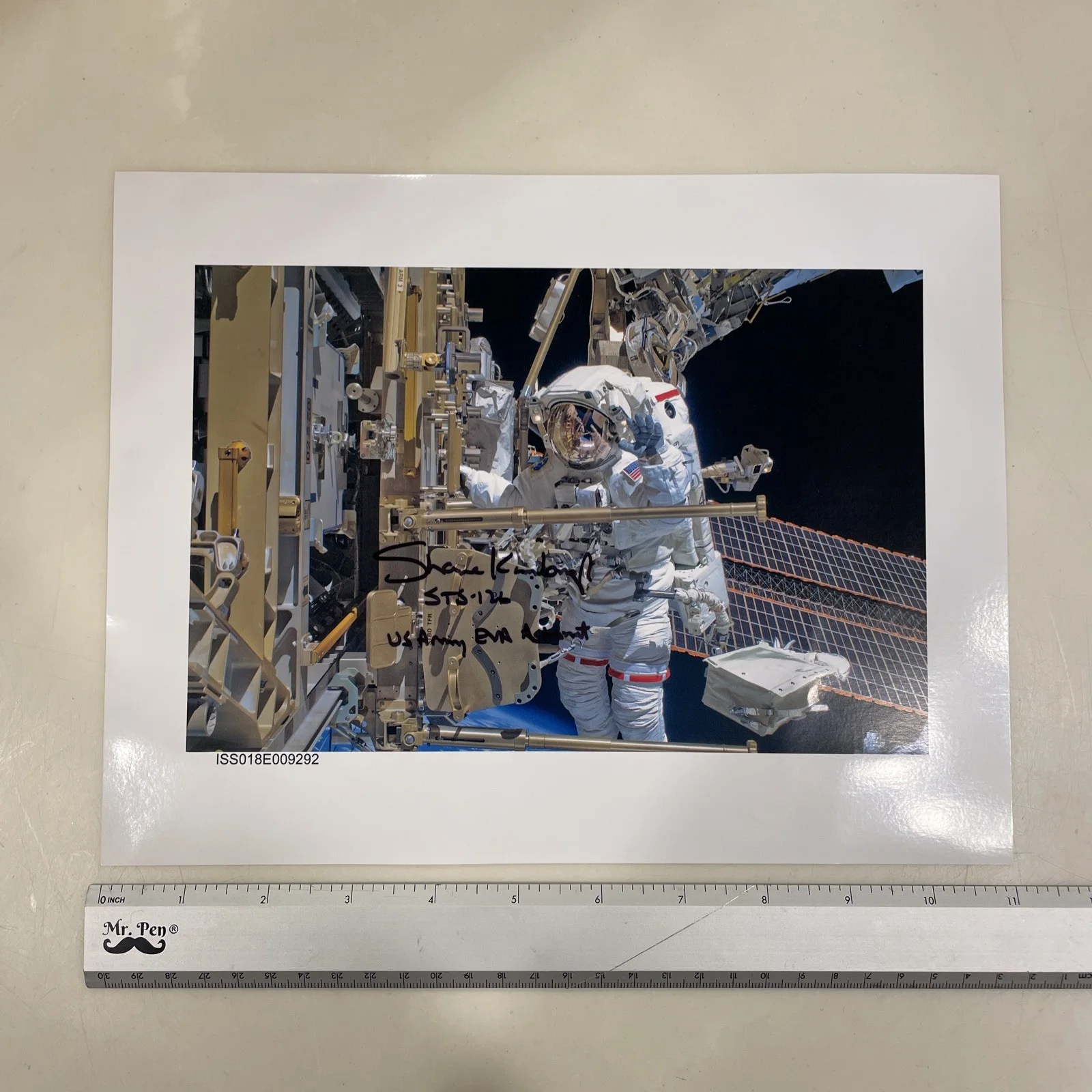 Shane Kimbrough Signed Photograph Spacewalker STS-126 Astronaut Photo, изображение 5