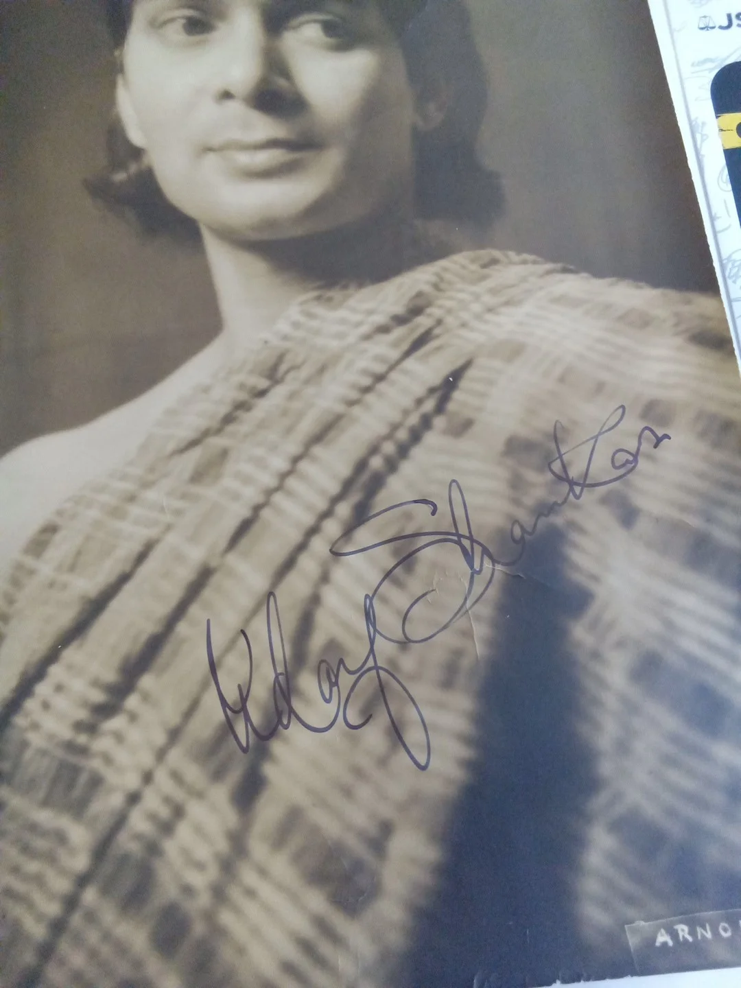 Foto de colección firmada por bailarina india Uday Shankar 7x9,5 JSA, изображение 3