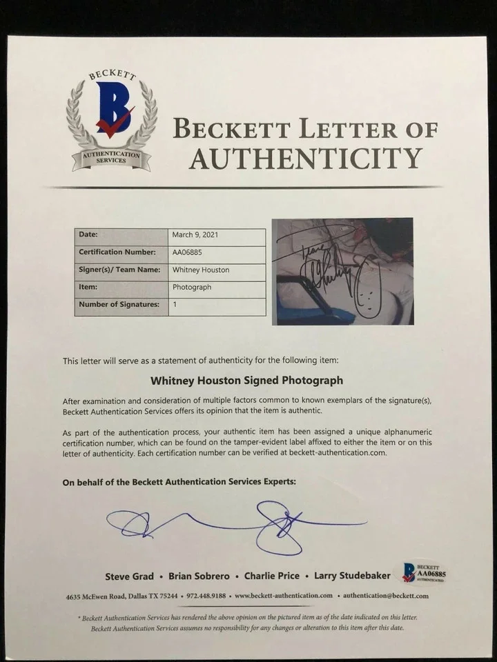 Whitney Houston Signed Autographed 8x10 Photo BAS BECKETT LOA, изображение 5