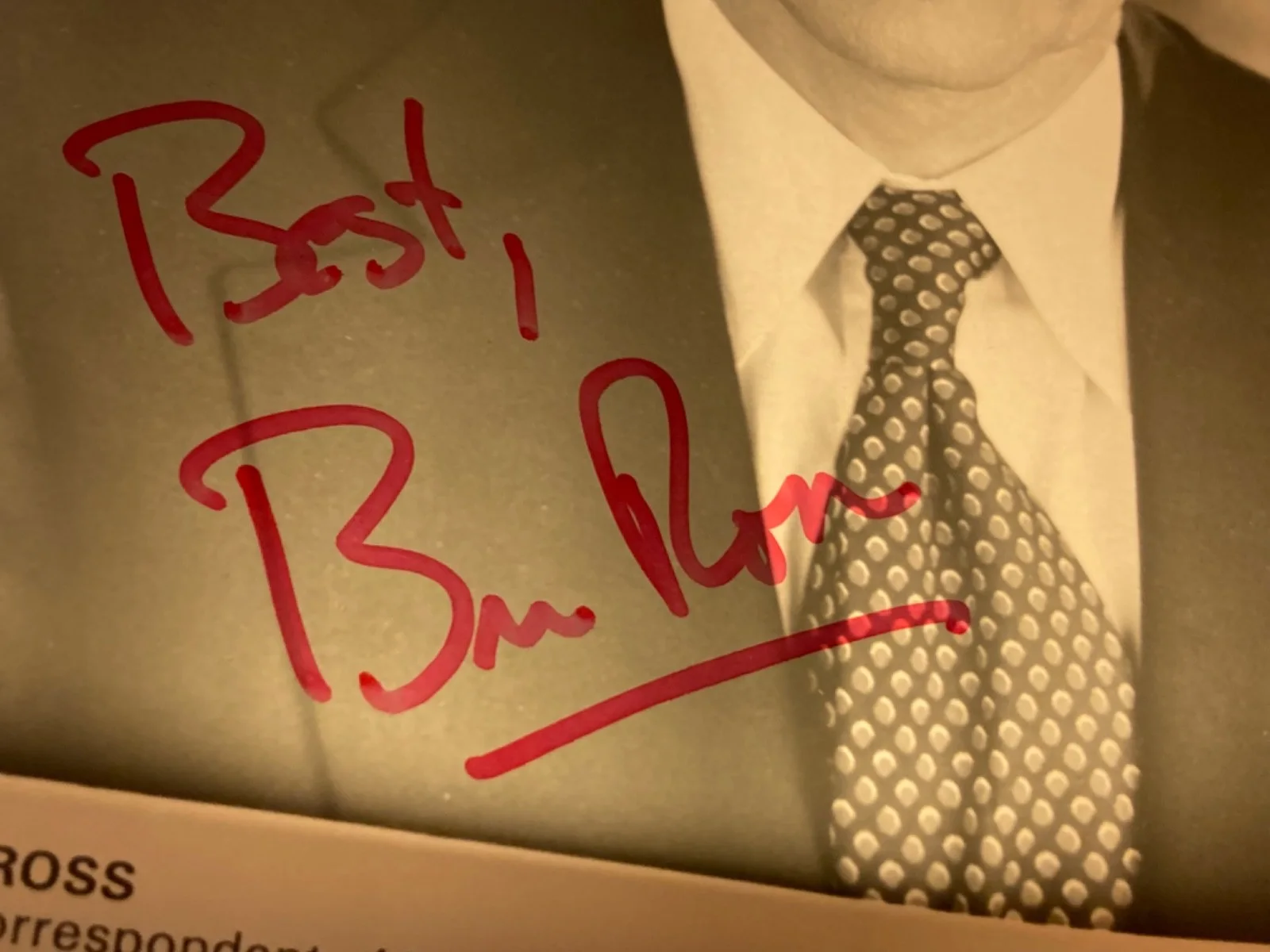 Hand SIGNED Brian Ross 7x9 ABC News Press Photo (1998) Chief Correspondent, изображение 5