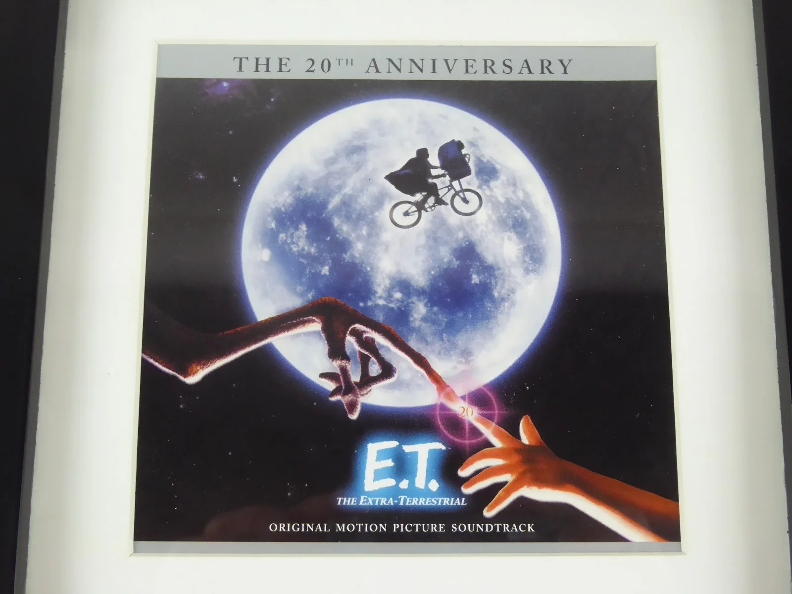 Dee Wallace Stone — Dee Wallace Stone Signed ET Framed Display Matted CD W/Cover, image 3