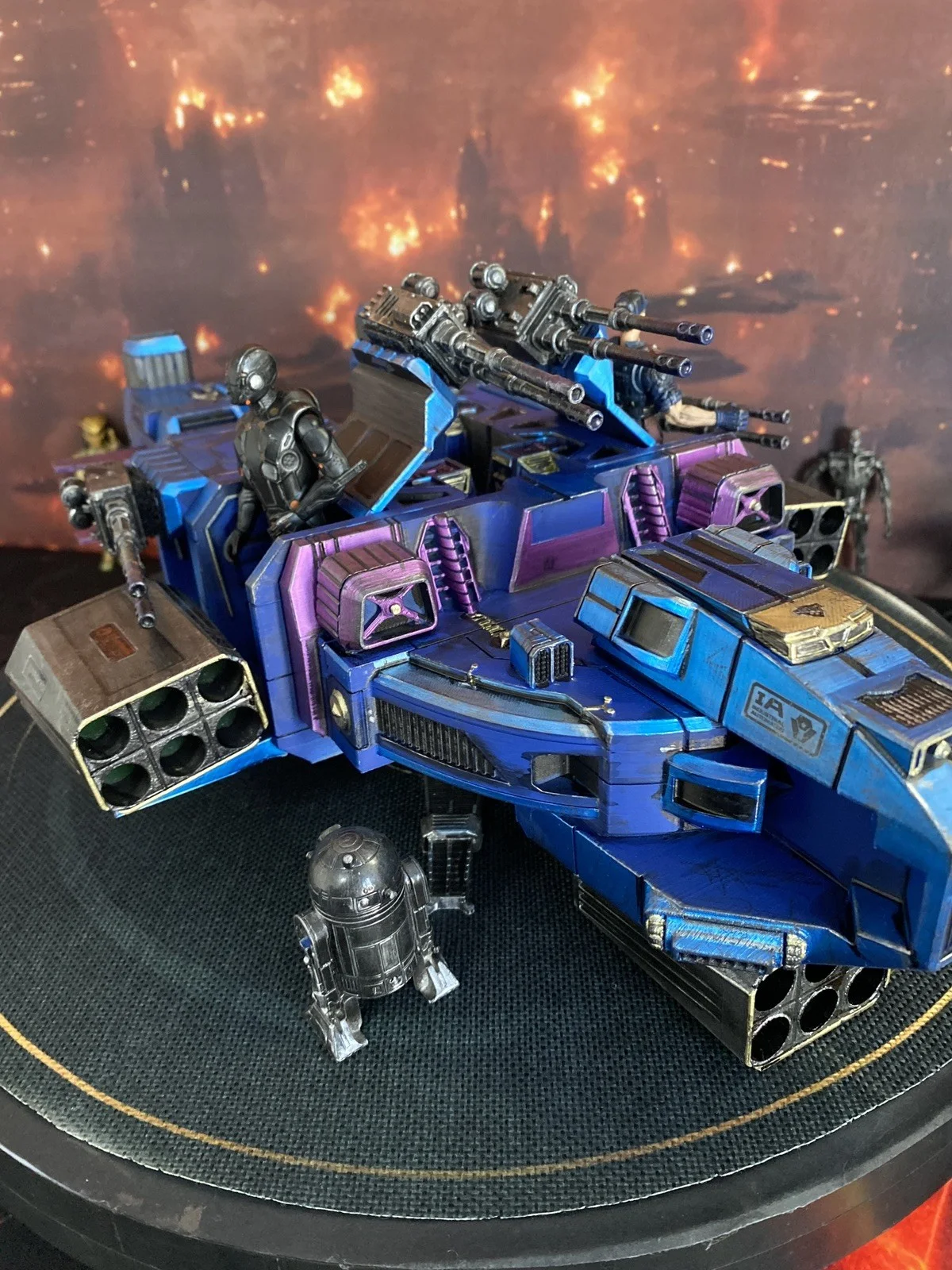 Cinder Veil-9 | Blade Runner Off-World Enforcement Gunship Diorama Tyrell Corp, image 2