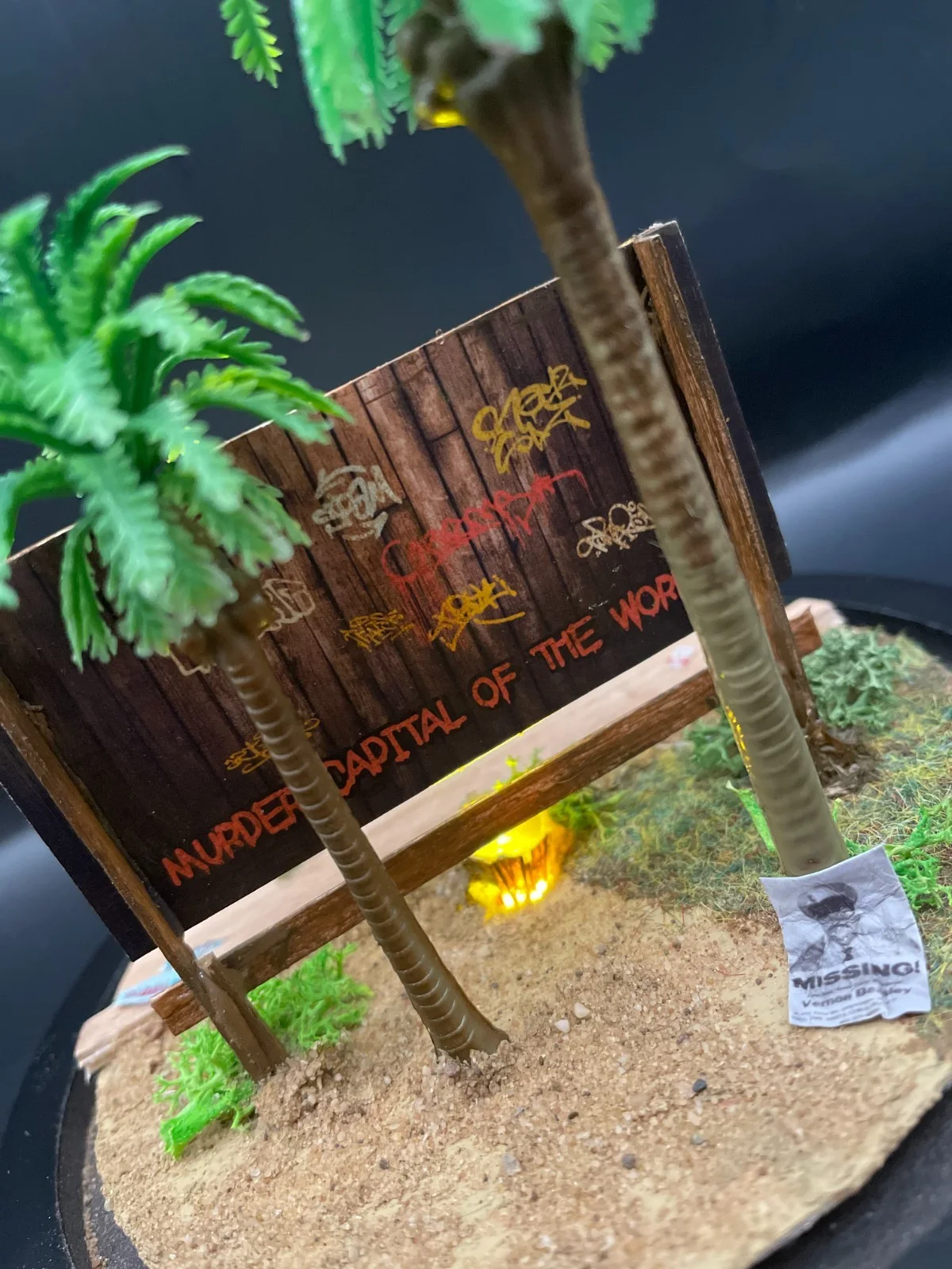 Santa Carla Mini Diorama – The Lost Boys Inspired Cult Vampire Movie Scene, изображение 4