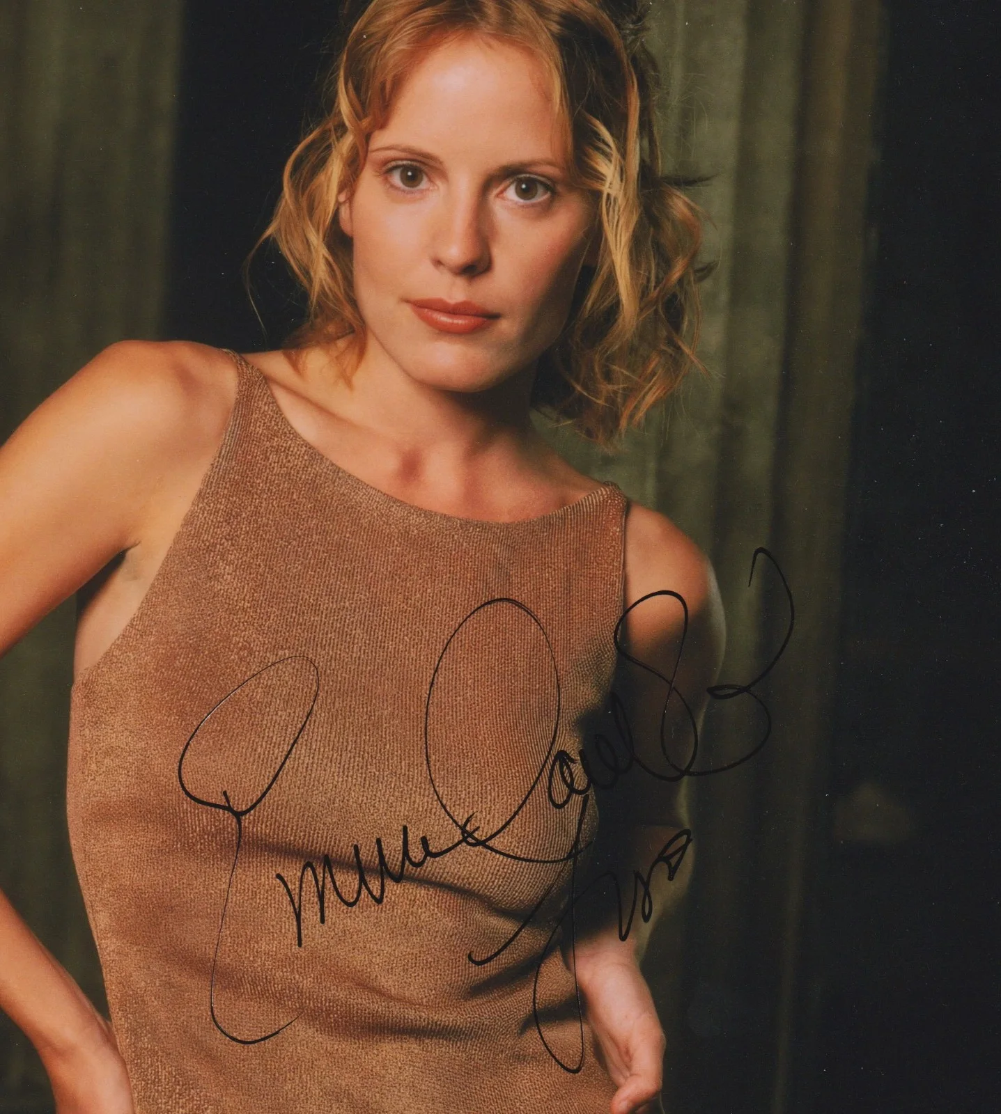 EMMA CAULFIELD hand-signed BUFFY VAMPIRE SLAYER 8x10 w/ uacc rd coa SEXY CLOSEUP, image 2