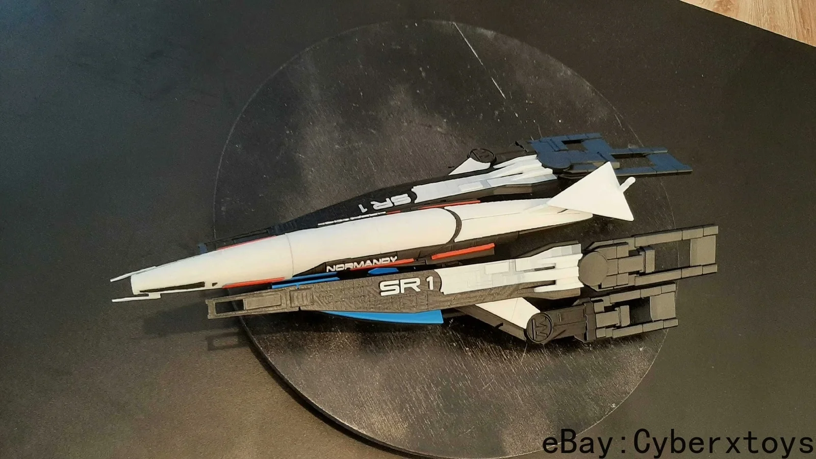 MASS EFFECT SSV Normandy SR1 Spaceship Painted Model 3D Builded, image 2