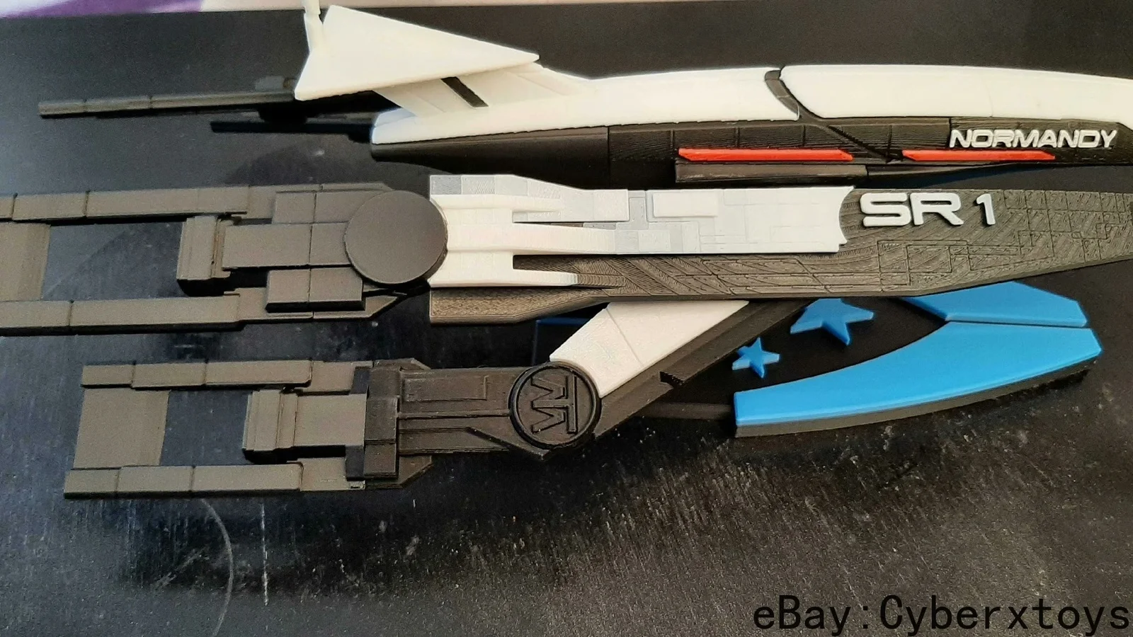 MASS EFFECT SSV Normandy SR1 Spaceship Painted Model 3D Builded, image 3