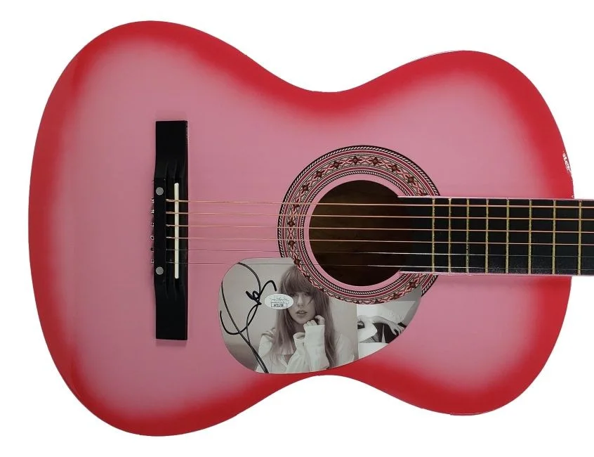 Taylor Swift — Taylor Swift Signed Tortured Poets Department 38" Pink Acoustic Guitar JSA, изображение 2