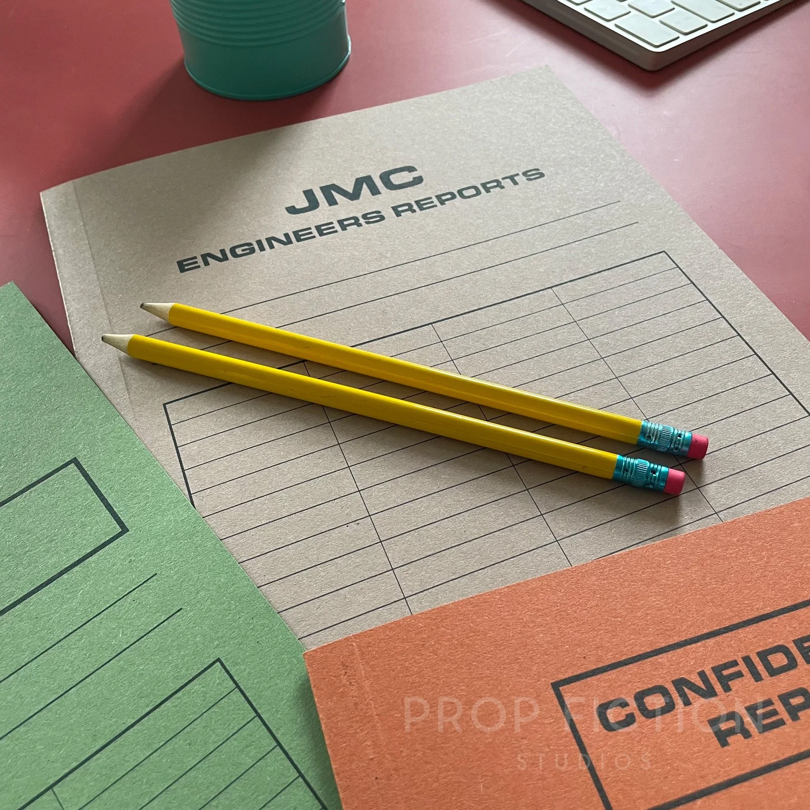 Prop JMC Mining Ship Red Dwarf Files / 3 x Space Corps Cosplay Report Folder Set, image 3