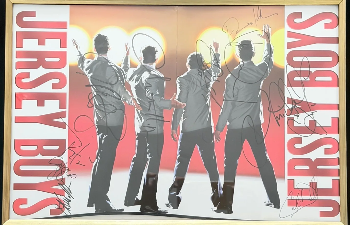 Jersey Boys Broadway Cast Signed Framed Program, изображение 2