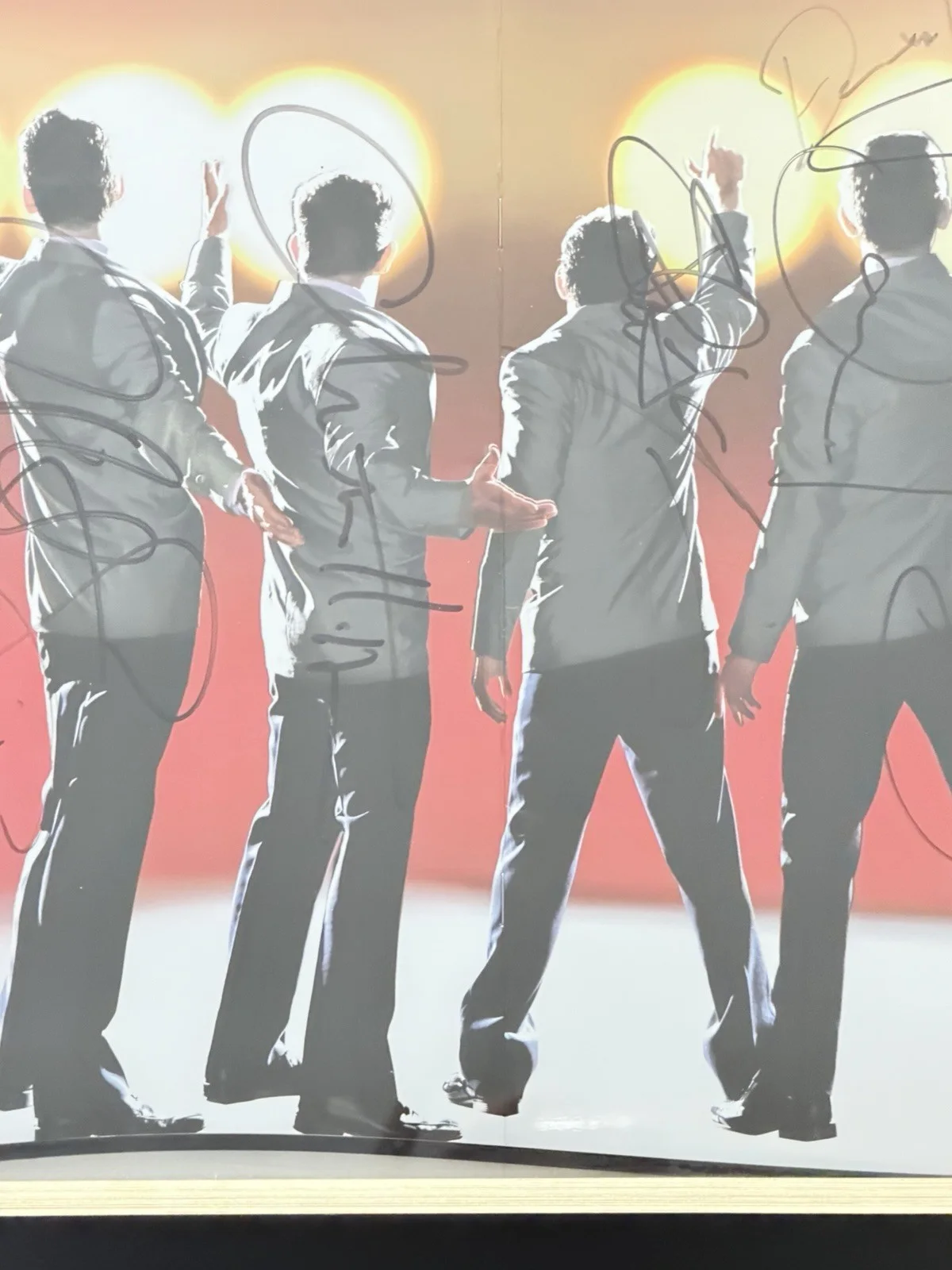 Jersey Boys Broadway Cast Signed Framed Program, изображение 4